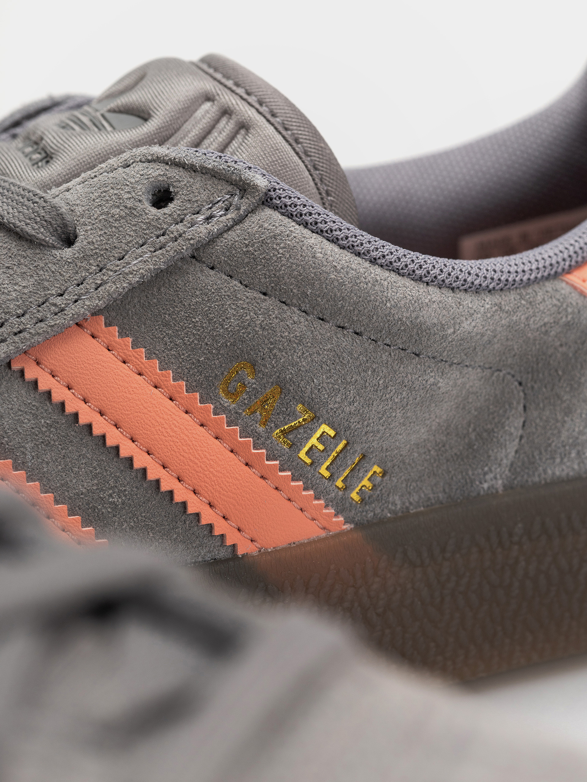 Pantofi adidas Gazelle Adv (grethr/woncla/gum5)