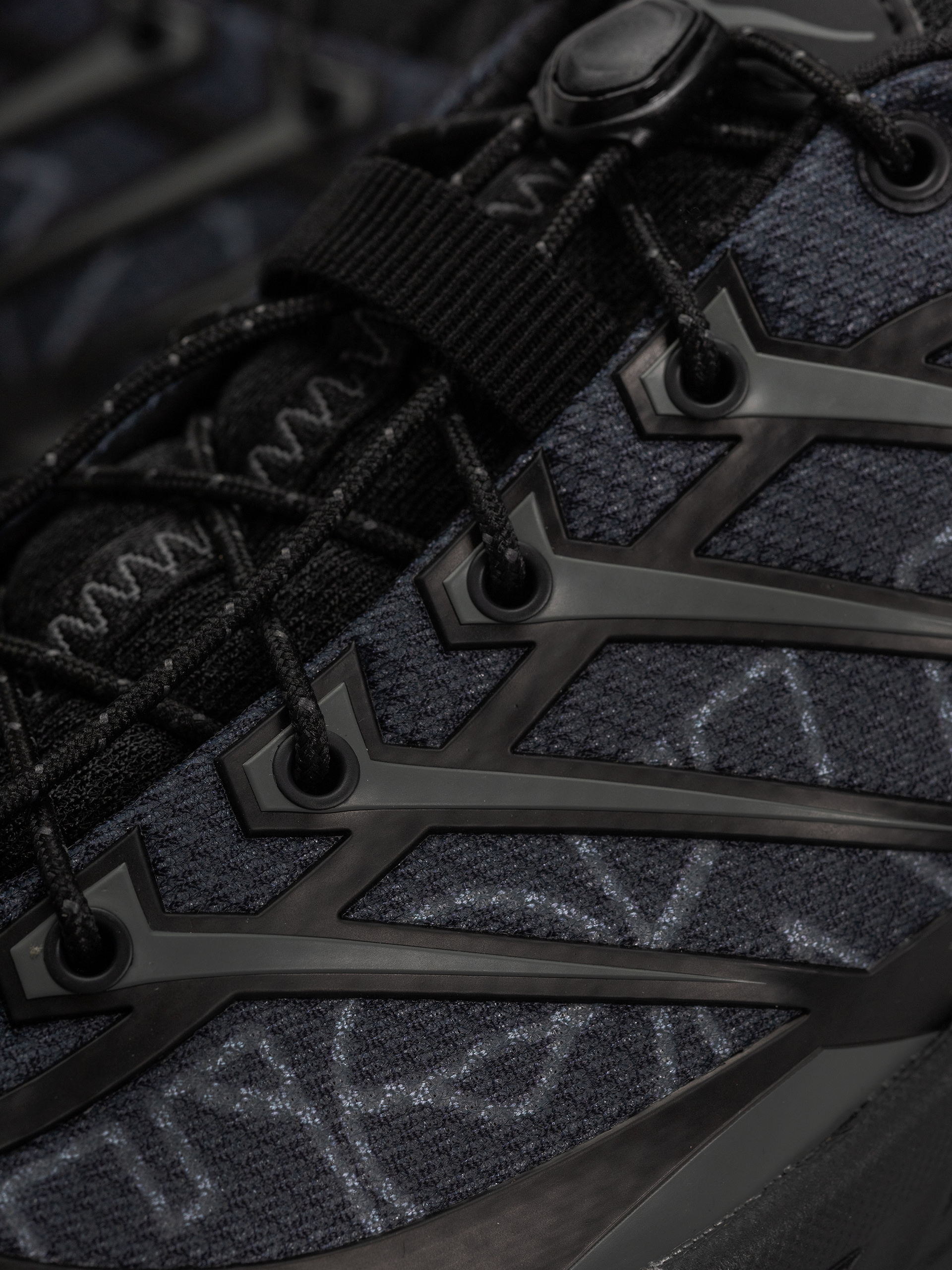 Pantofi Hoka Mafate Three 2 Wordmark (black/outer orbit)