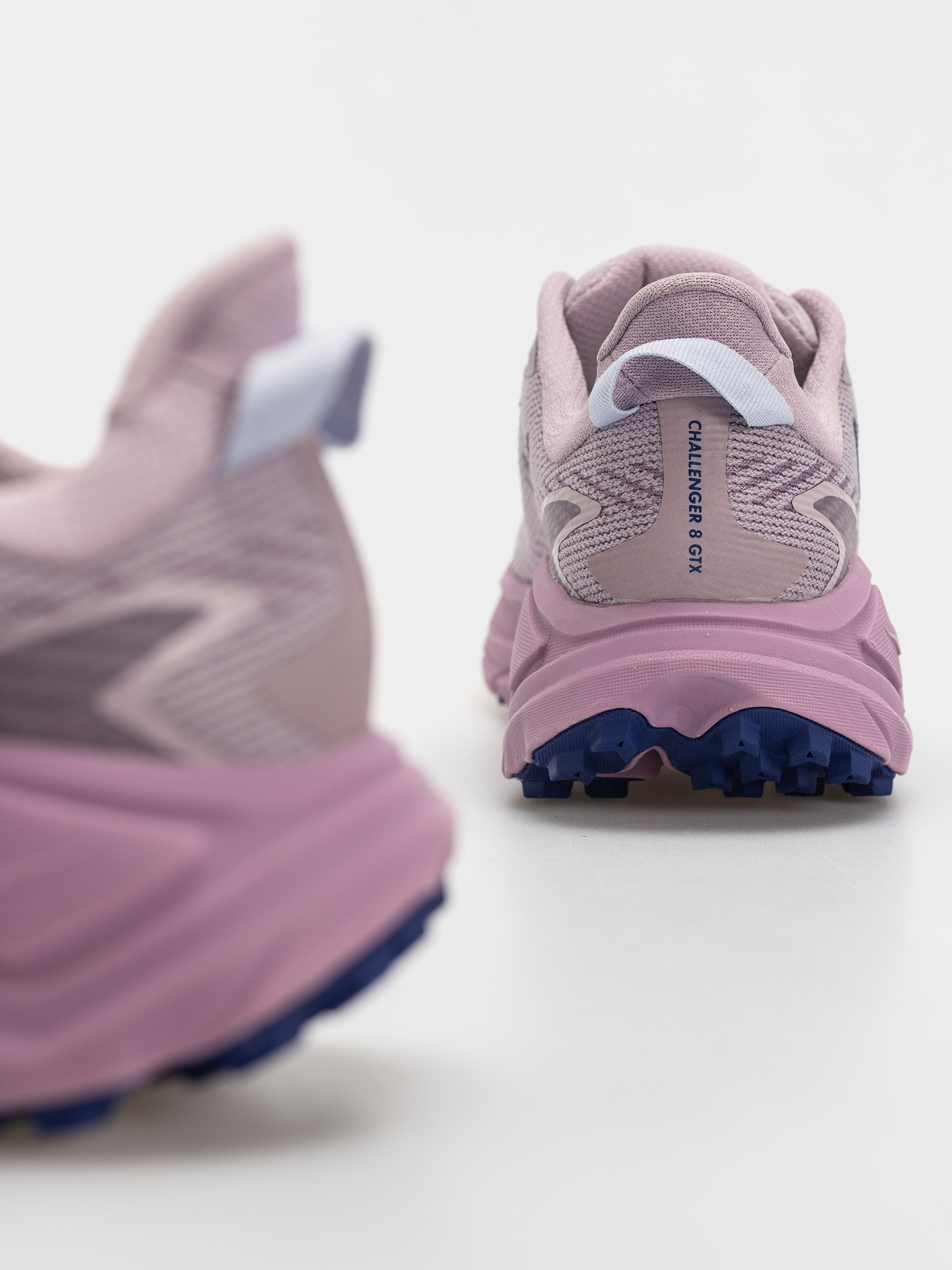 Pantofi Hoka Challenger 8 GTX Wmn (fragrant lilac/berry mauve)