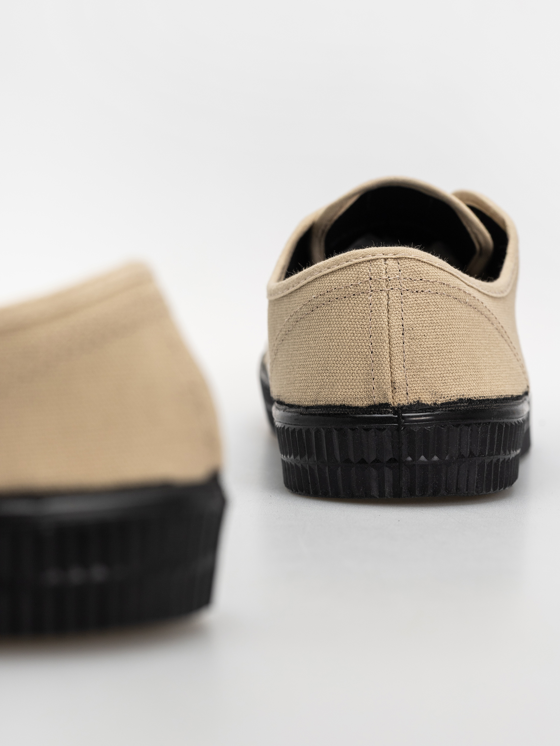 Teniși Novesta Star Master (sand/black)