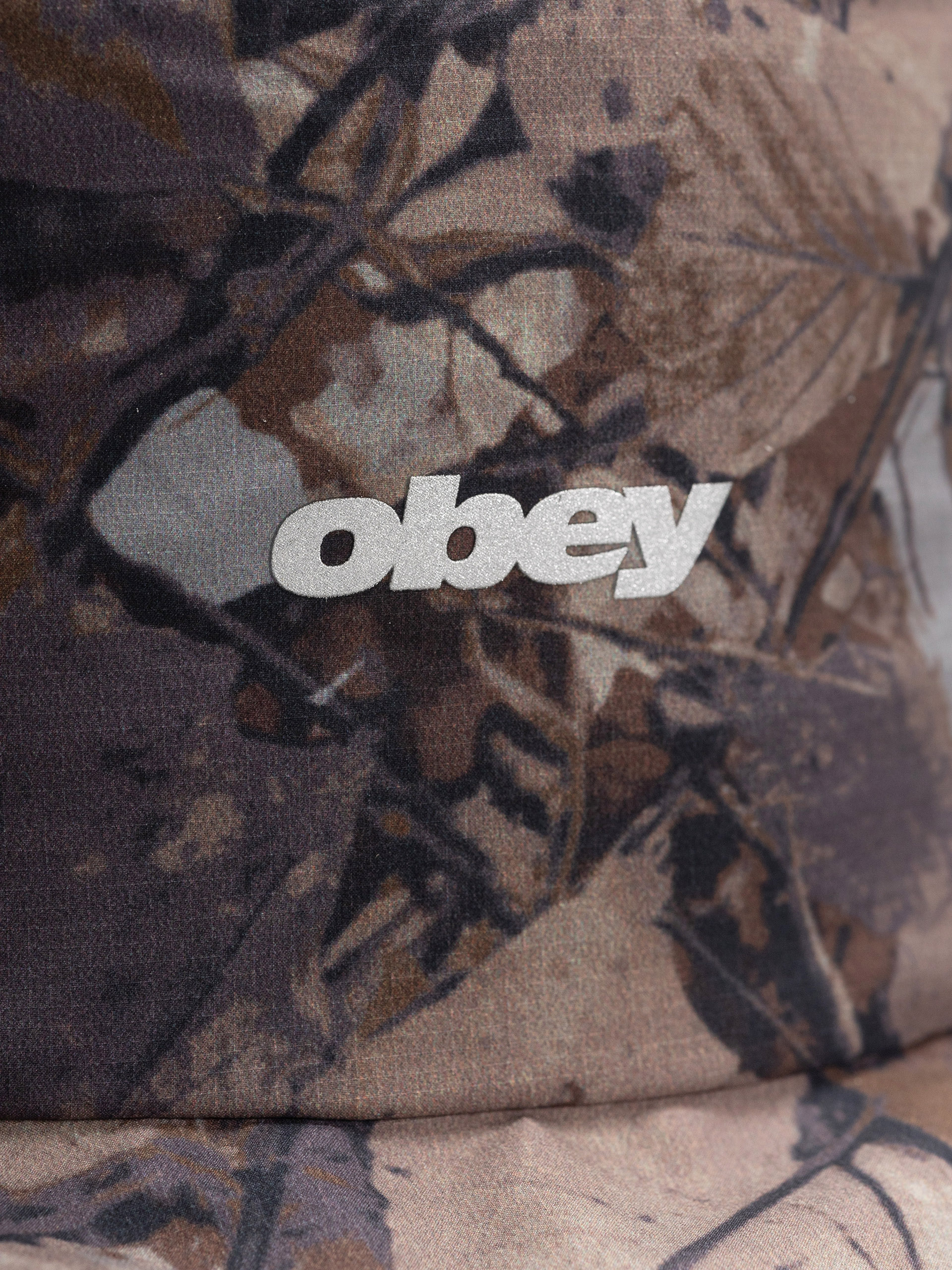 Pălărie OBEY Sobo Trail Bucket (fence camo multi)