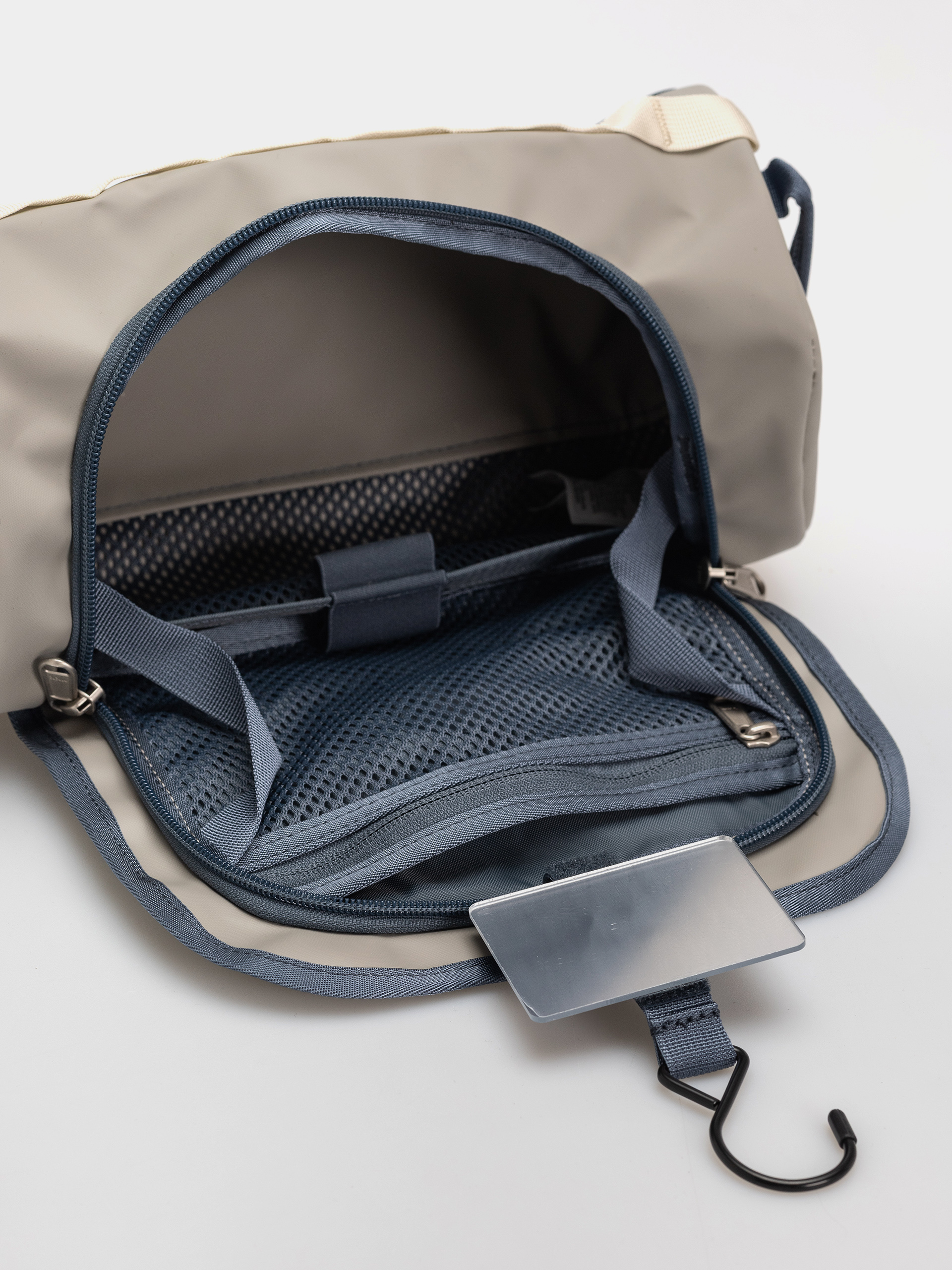 Geantă cosmetică The North Face Bc Travel Canister L (stone slab/gran)