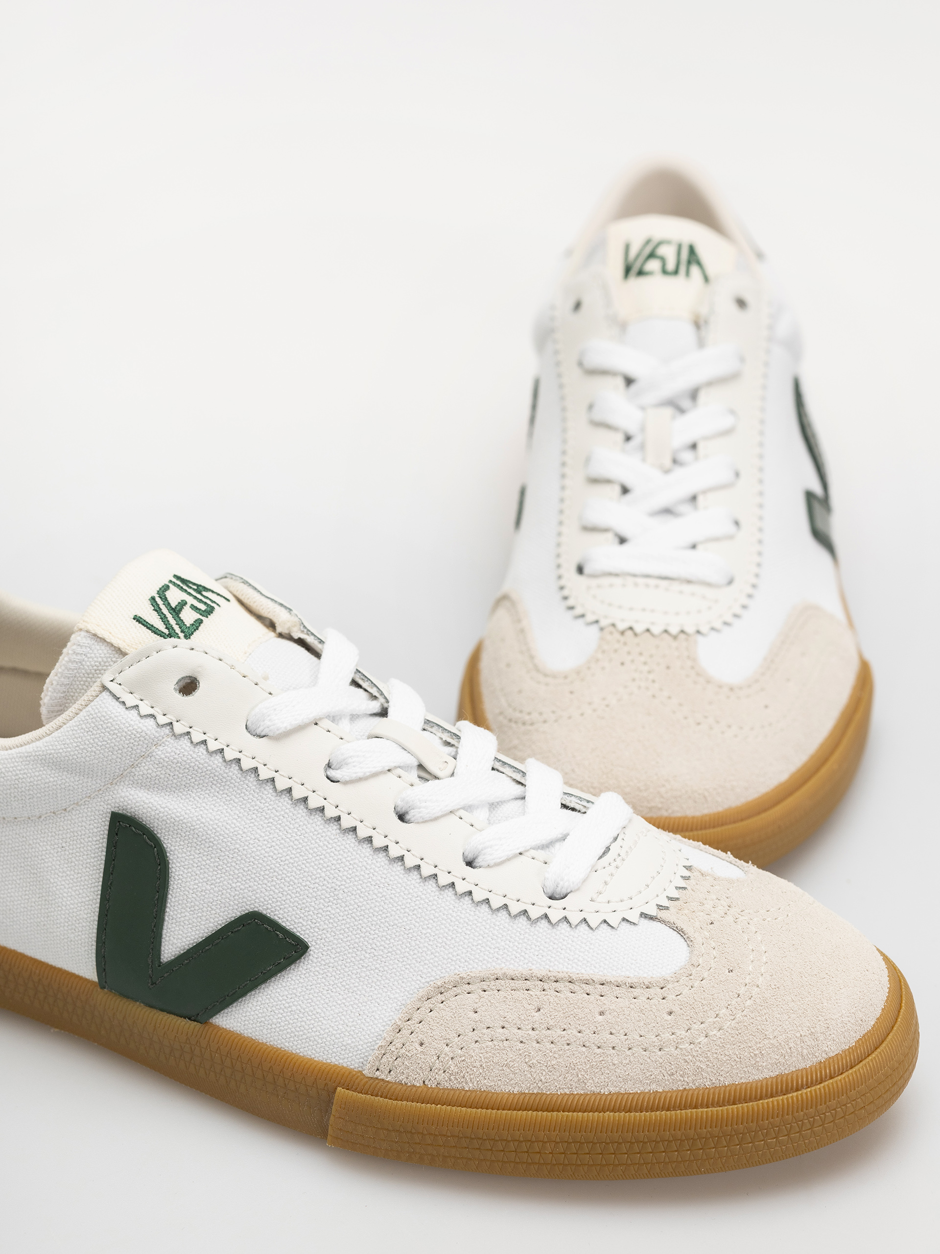 Pantofi Veja Volley Wmn (white cryprus natural)