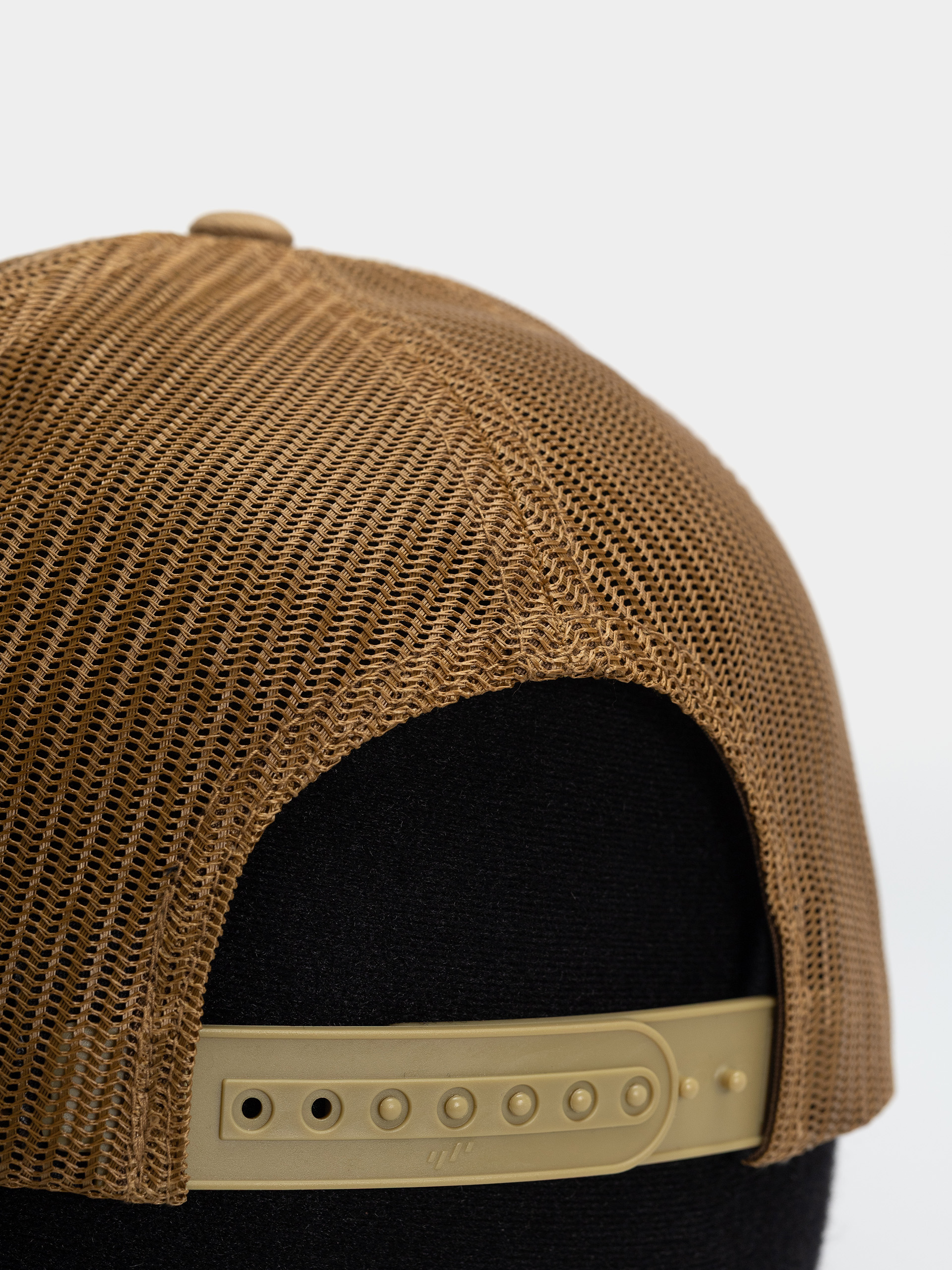 Șapcă Columbia Mesh Snap Back (delta)