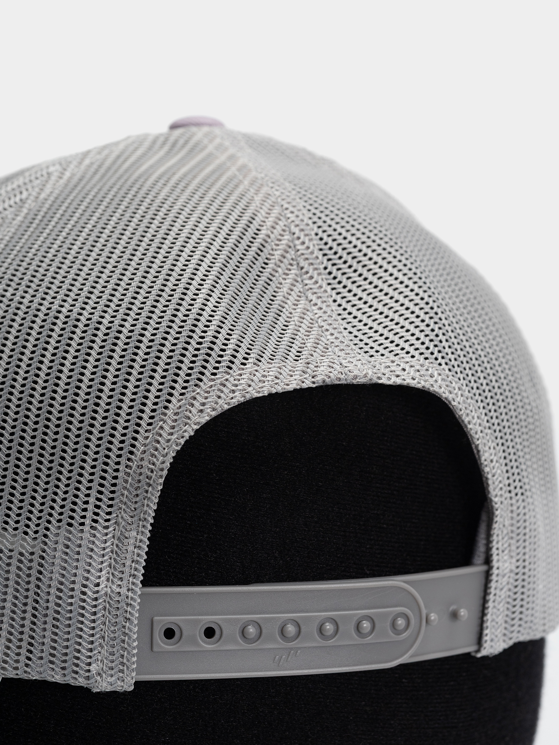 Șapcă Columbia Mesh Snap Back (shale purple/columbia c-tree wide)