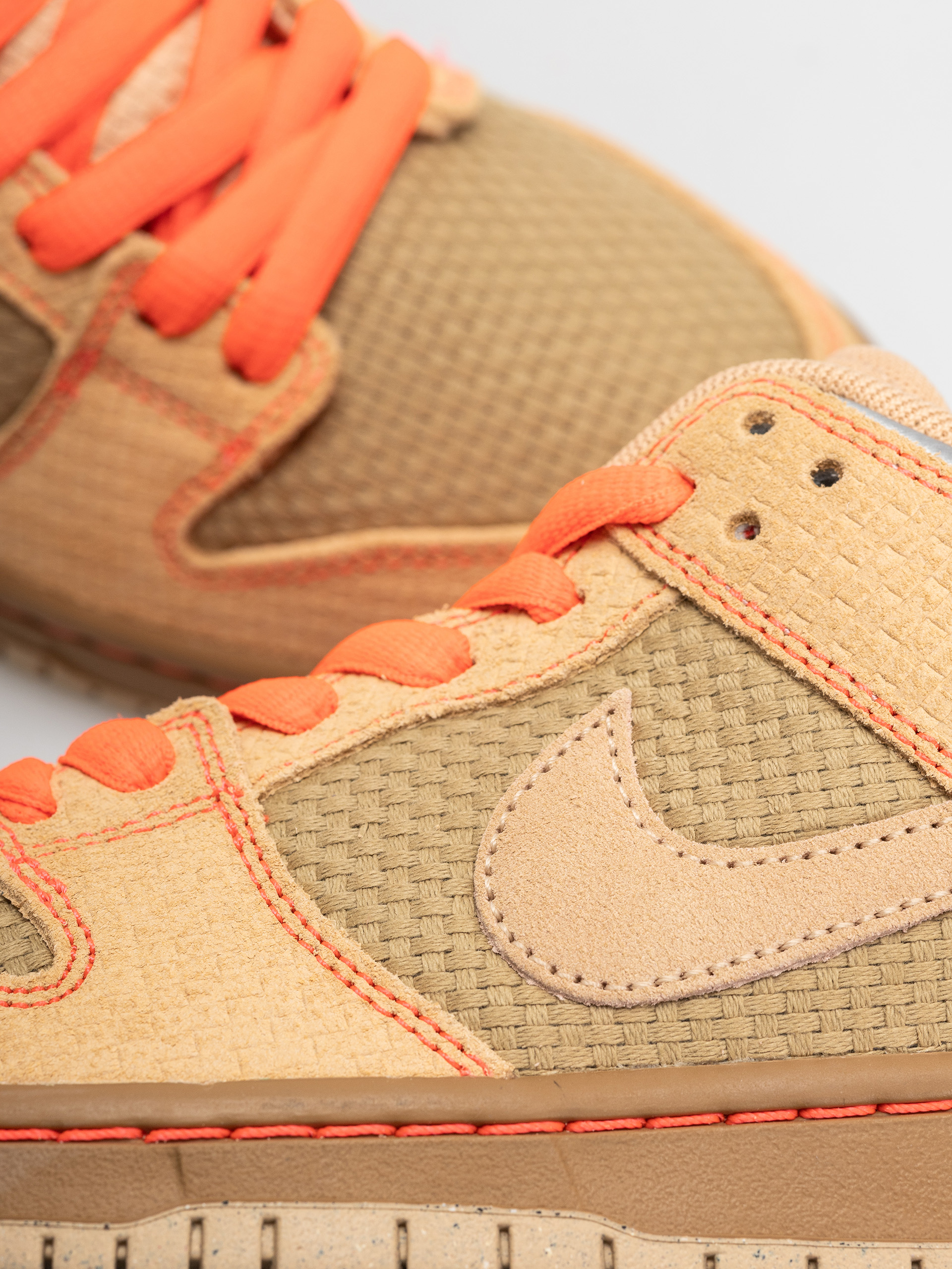 Pantofi Nike SB Dunk Low Pro (canvas/vachetta tan/parachute beige)