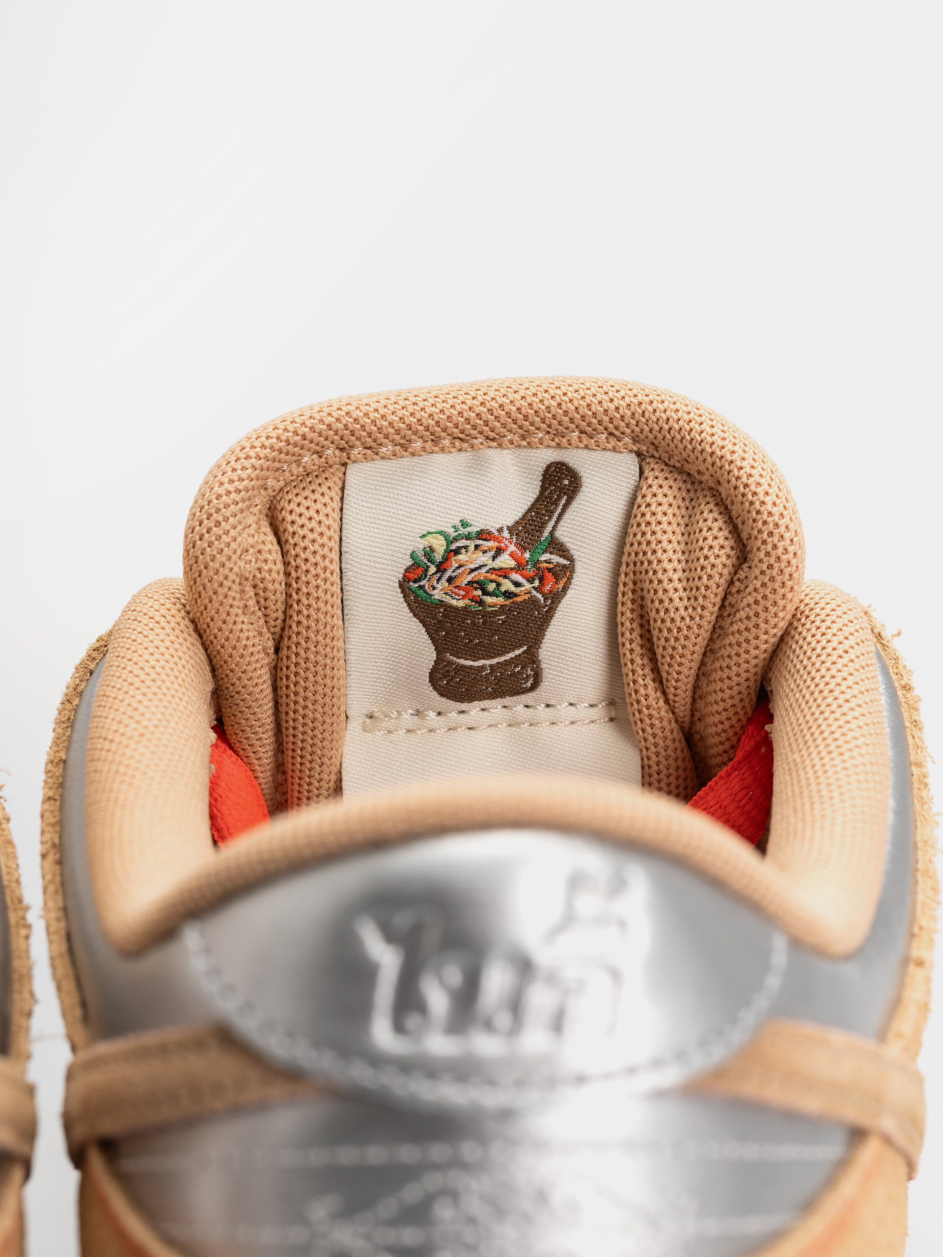 Pantofi Nike SB Dunk Low Pro (canvas/vachetta tan/parachute beige)