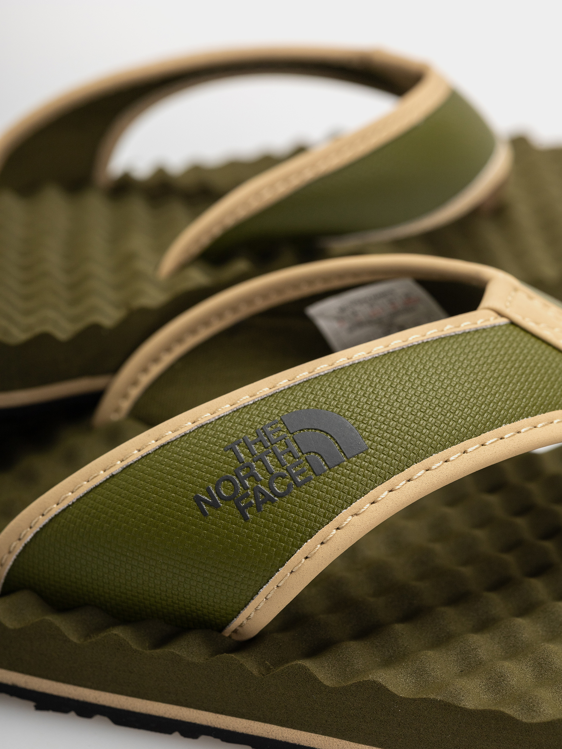 Șlapi The North Face Base Camp Flip Flop II (forest olive/fo)