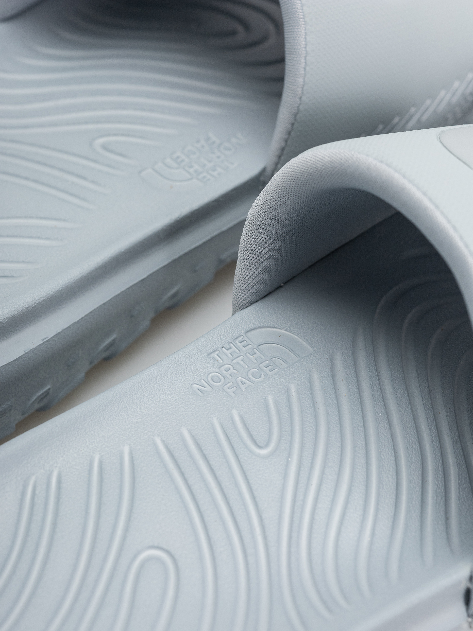 Șlapi The North Face Never Stop Cush (frost grey/fros)