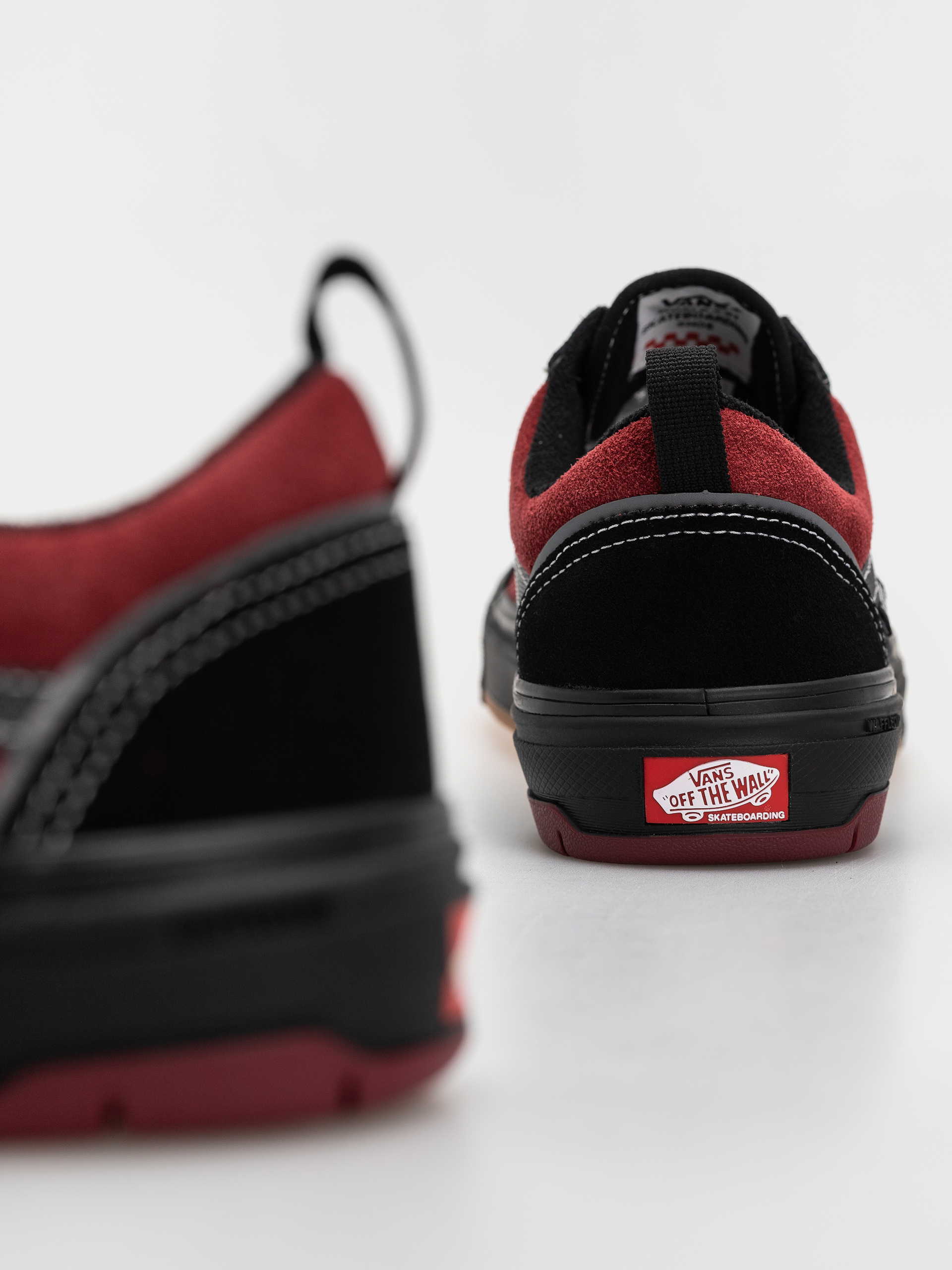 Pantofi Vans Skate Old Skool Wafflecup (black/red)