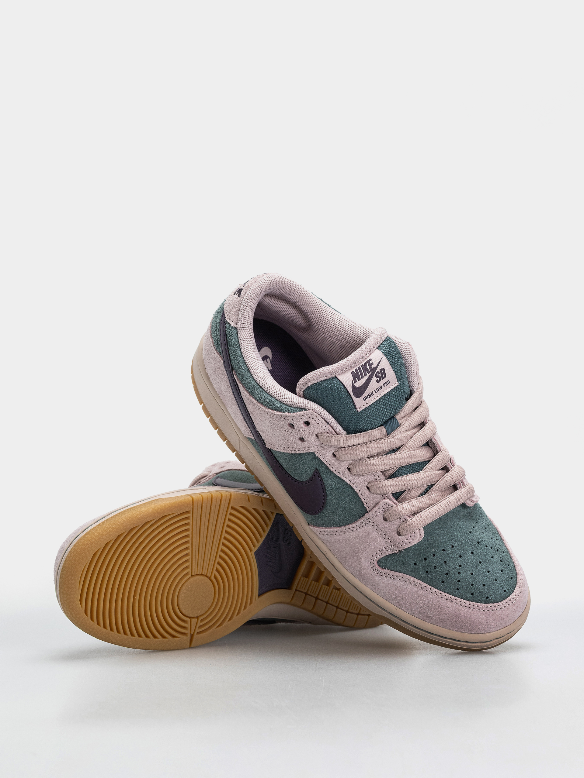 Pantofi Nike SB Dunk Low Pro (mineral slate/dark raisin/particle rose)