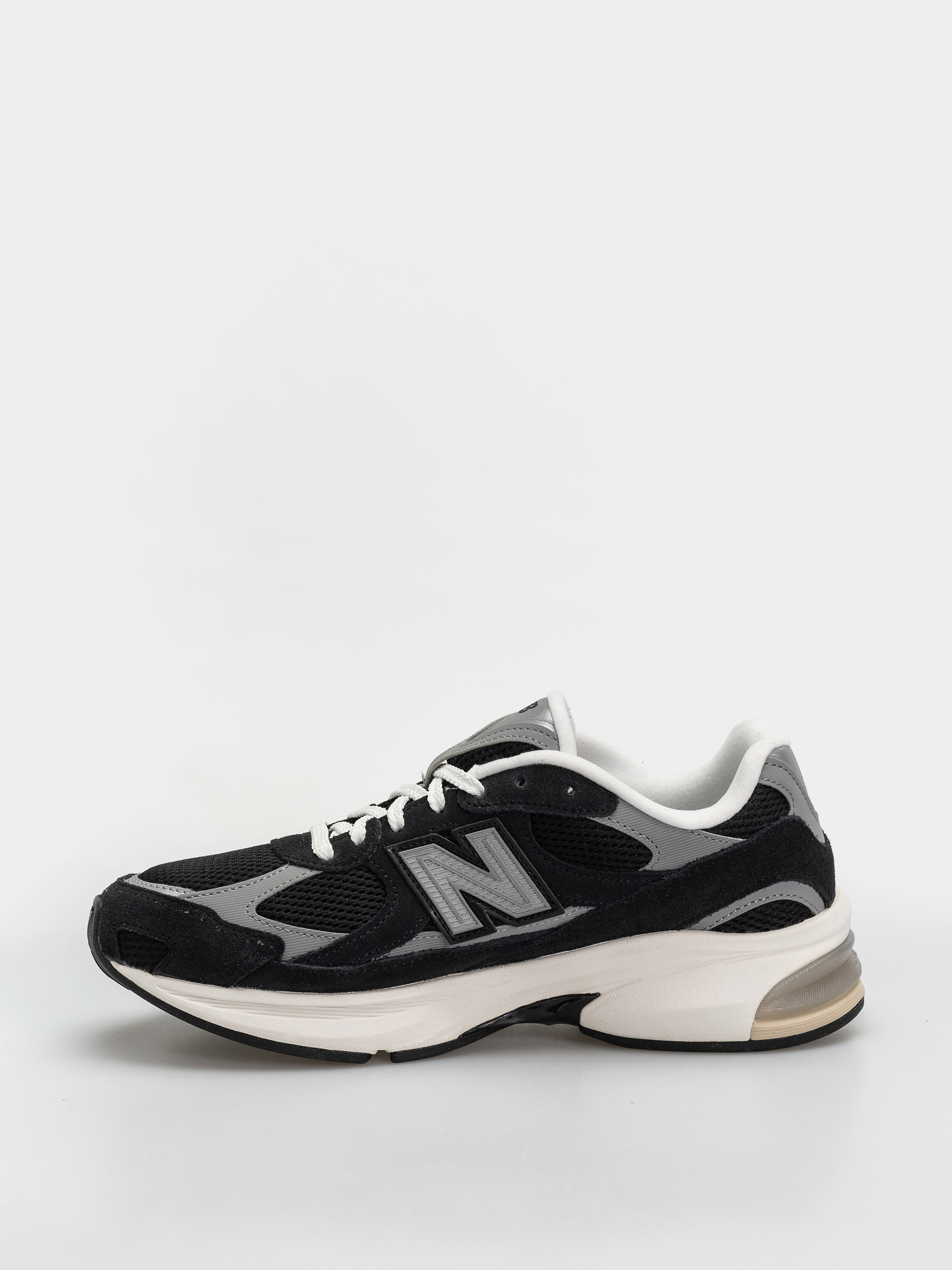 Pantofi New Balance 2010 (black/shadow grey/sea salt)