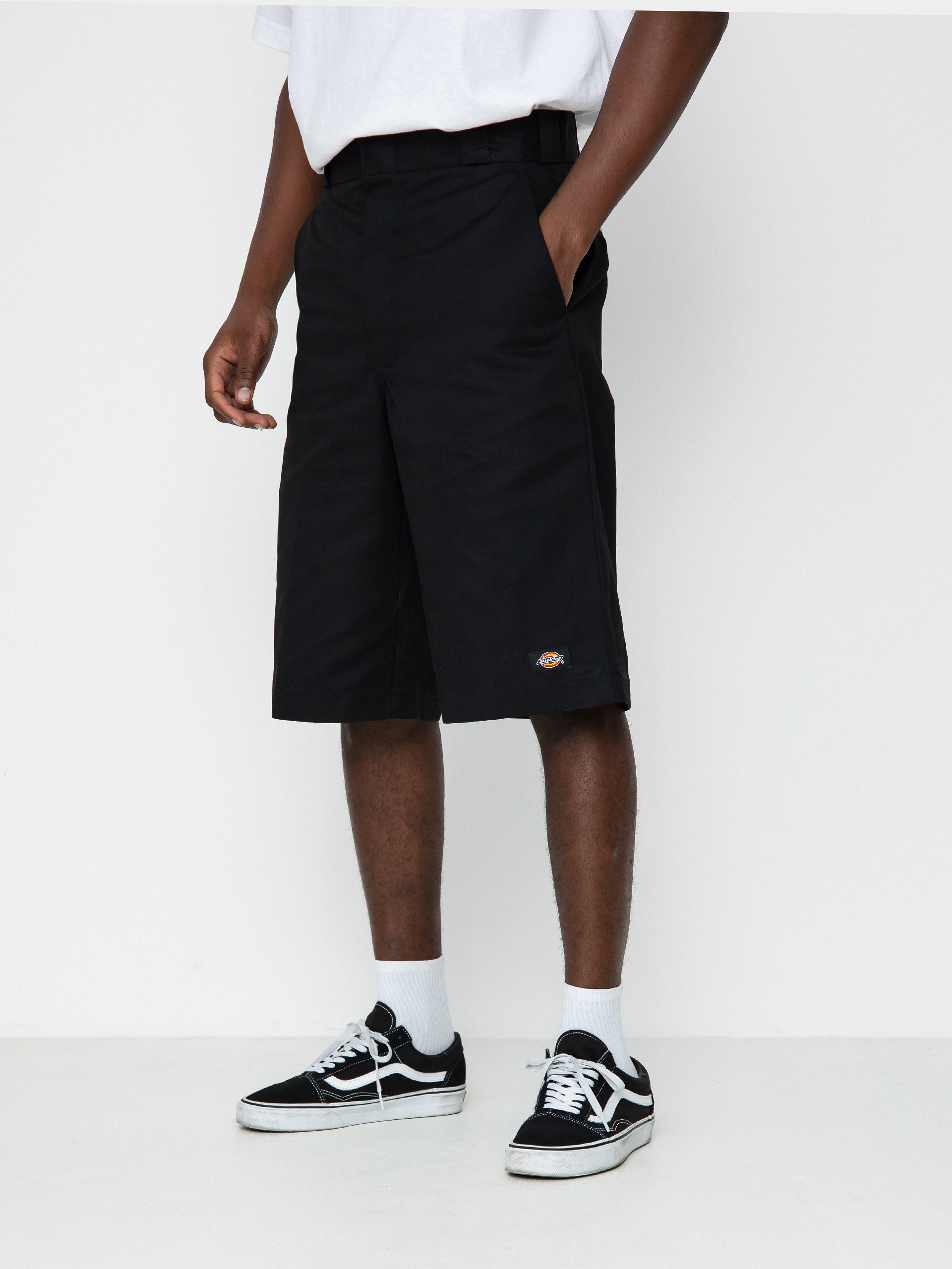 【新品】Dickies for Daydream BLACK 32 OVY Pantaloni scurți Dickies 15Inch Multi Pocket - negru (black)