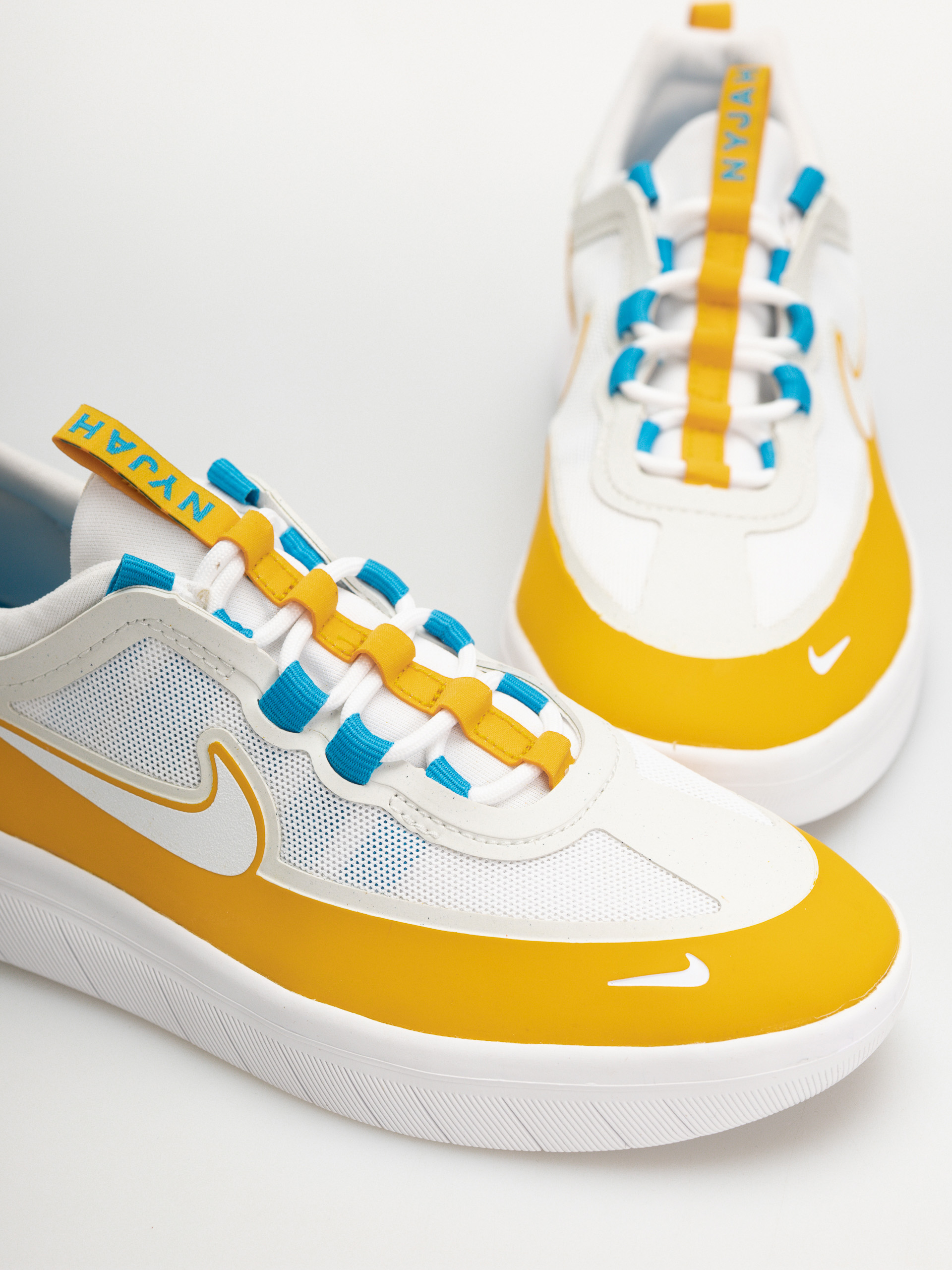 Pantofi Nike SB Nyjah Free 2 (dark sulfur/white laser blue)