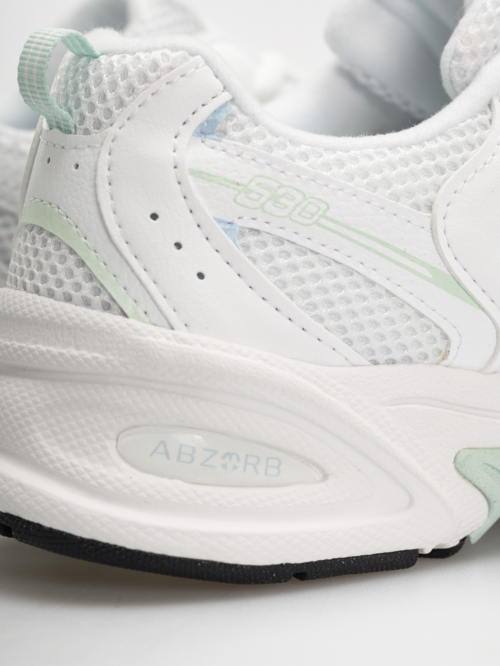 Pantofi New Balance 530 JR (103 white/cosmic jade)