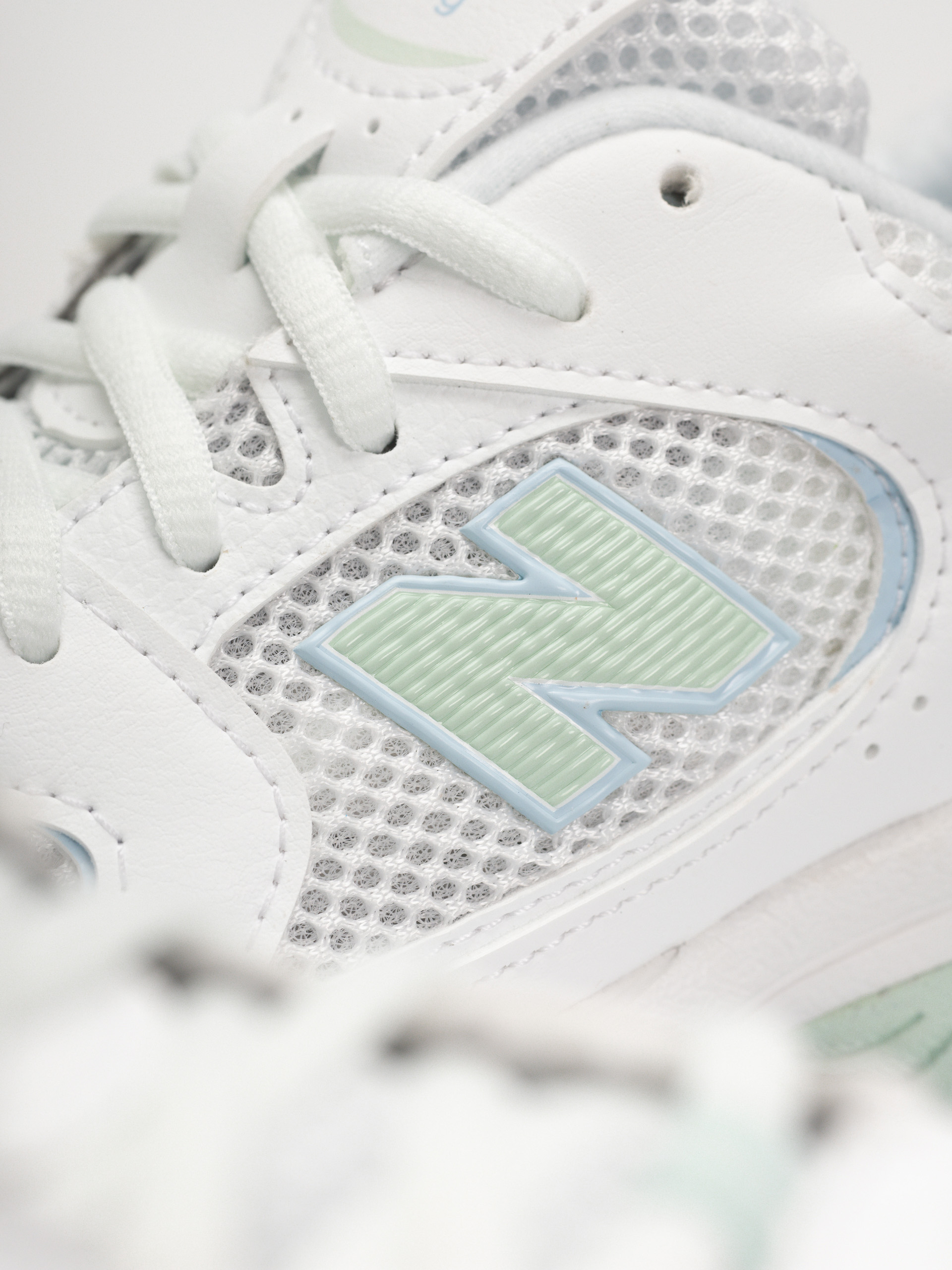 Pantofi New Balance 530 JR (103 white/cosmic jade)