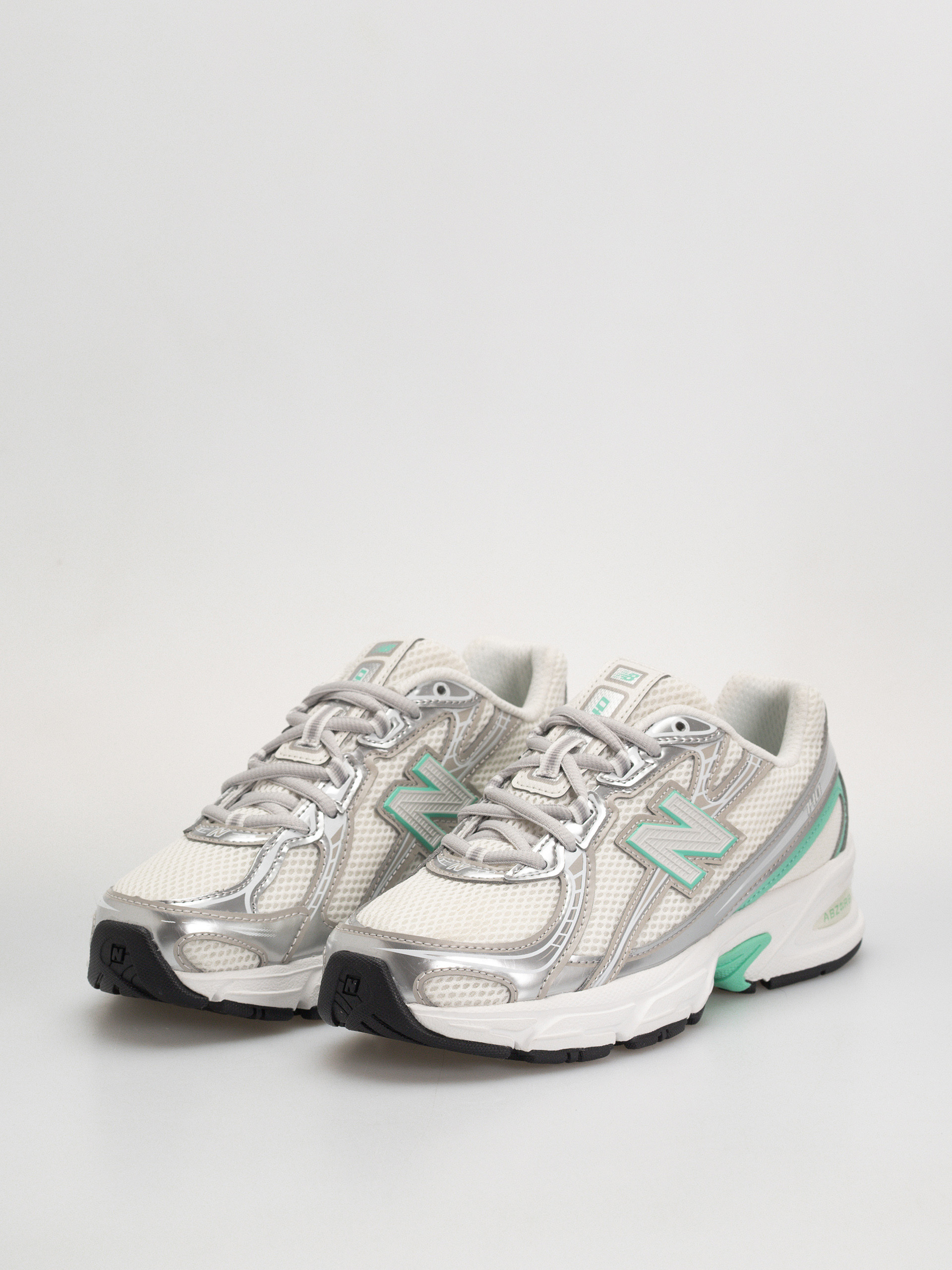 Pantofi New Balance 740 JR (silver metallic/deep end)