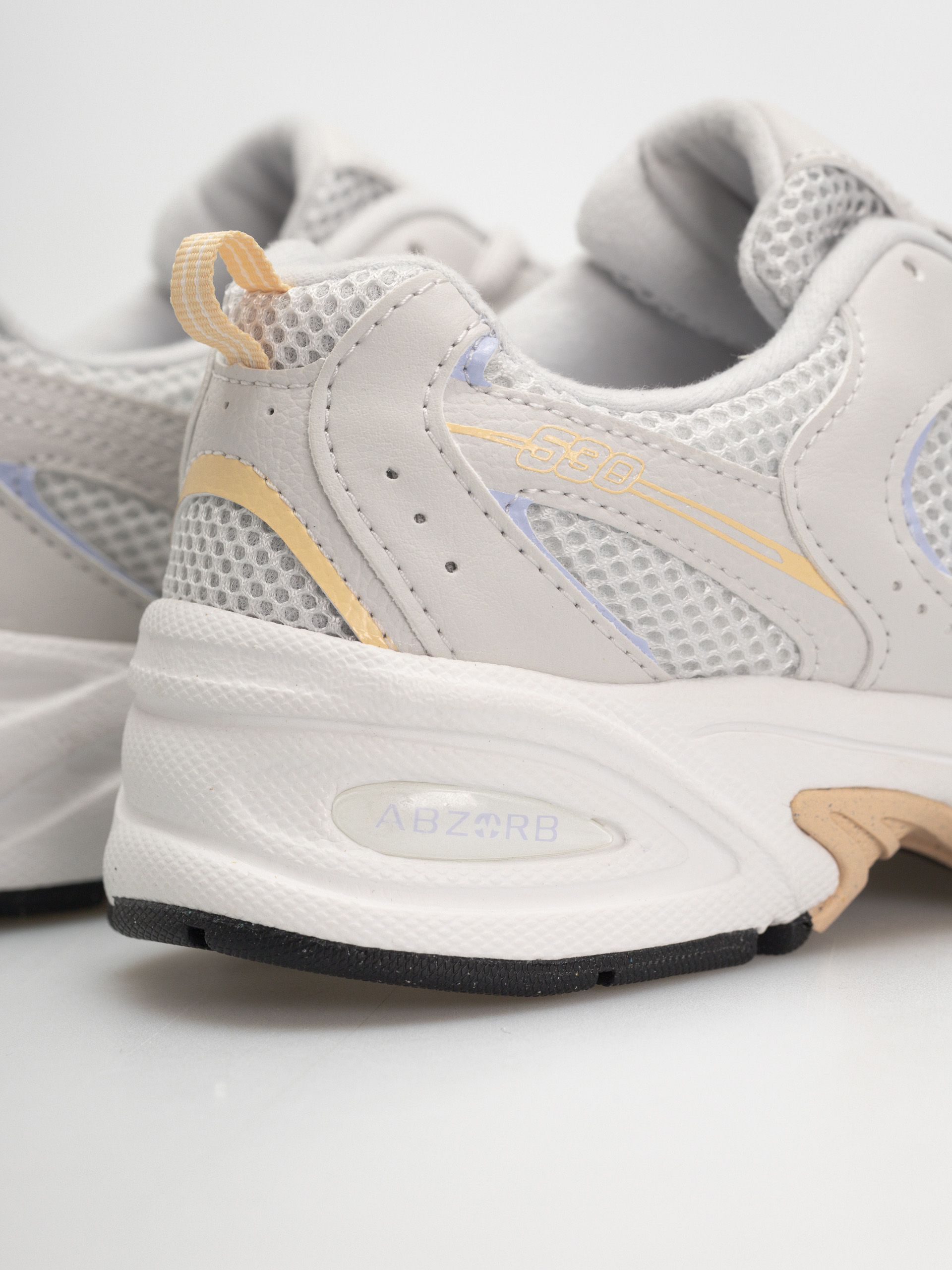 Pantofi New Balance 530 JR (grey matter/sherbert)