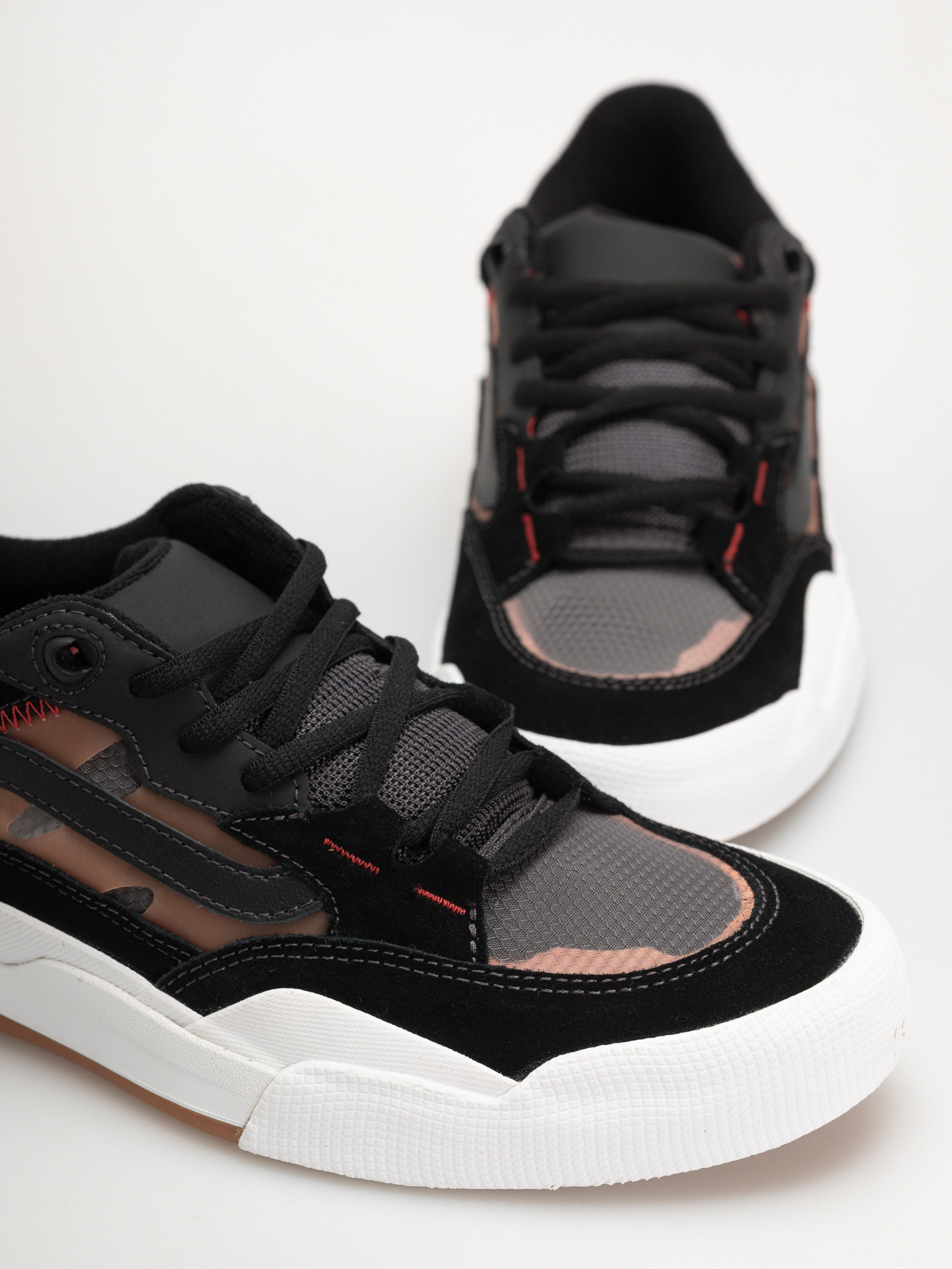 Pantofi Vans Skate 2 Wayvee (black/flame)