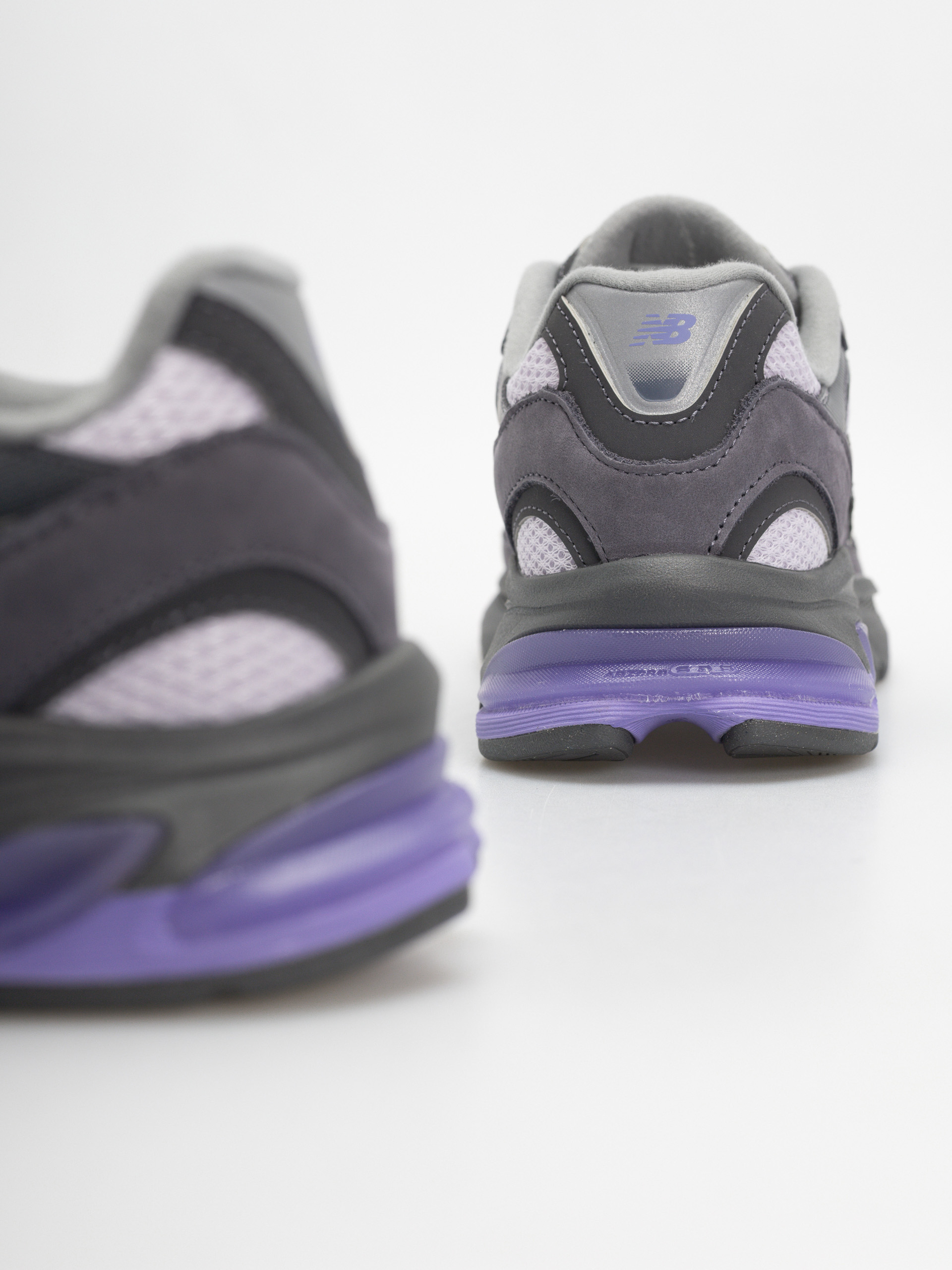 Pantofi New Balance 2010 (neptune grey/violet crush/taro)
