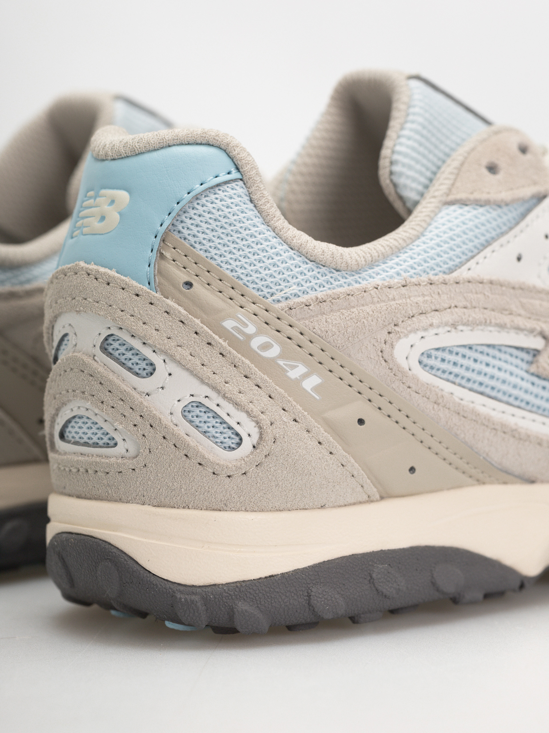 Pantofi New Balance 204 (linen/oxford blue)