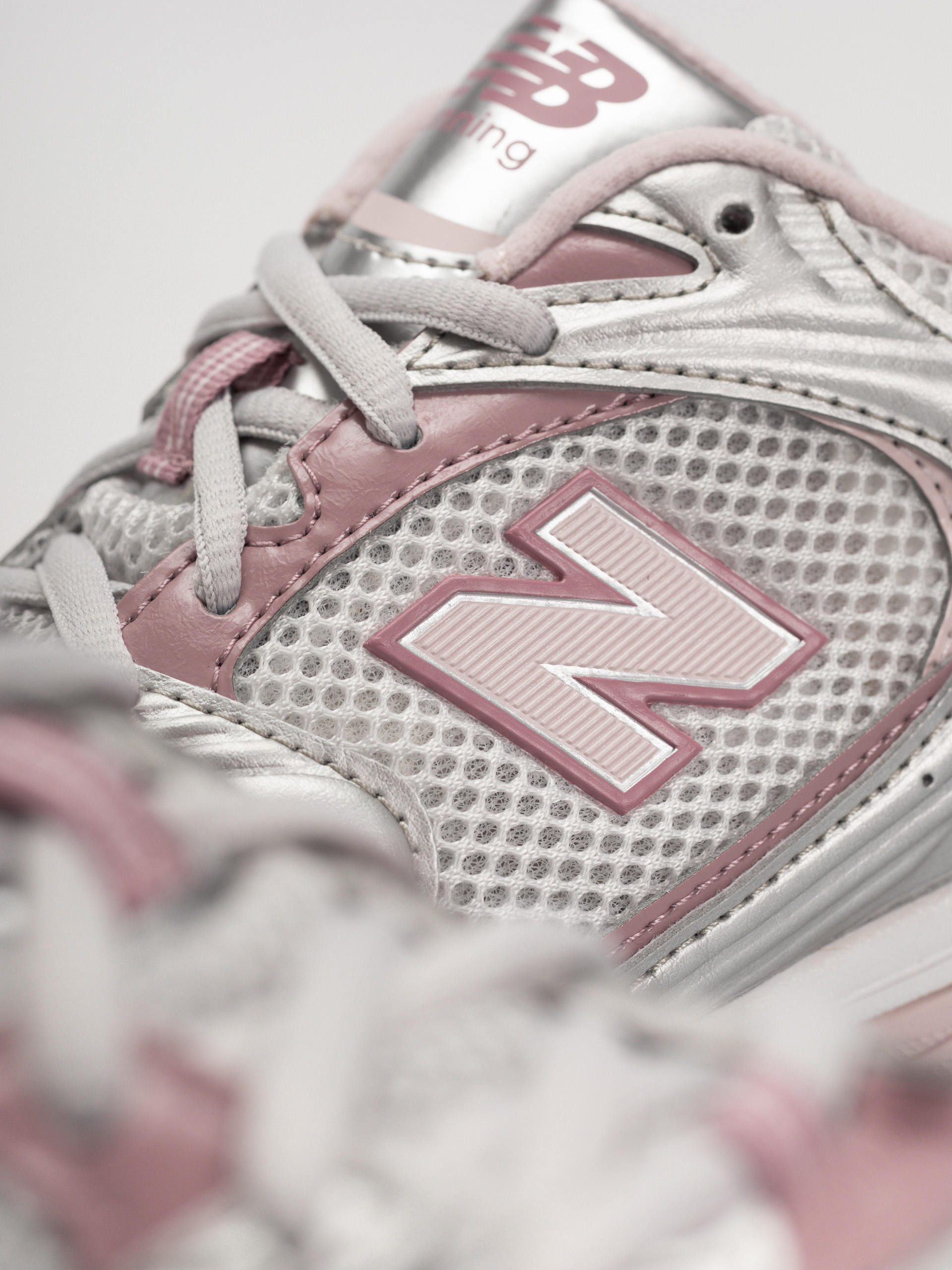 Pantofi New Balance 530 (silver metallic/rosewood)