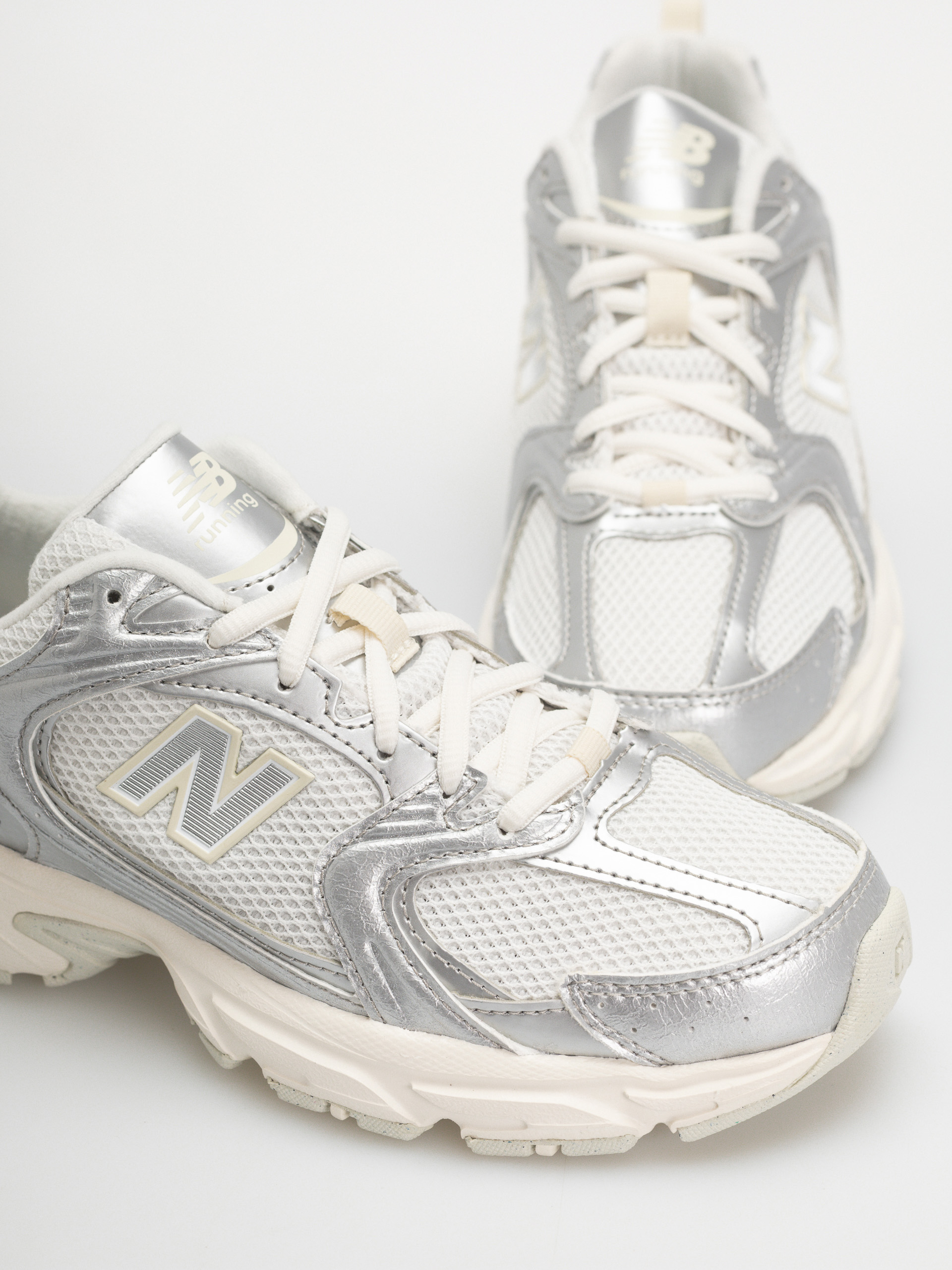Pantofi New Balance 530 (silver metallic/reflection)