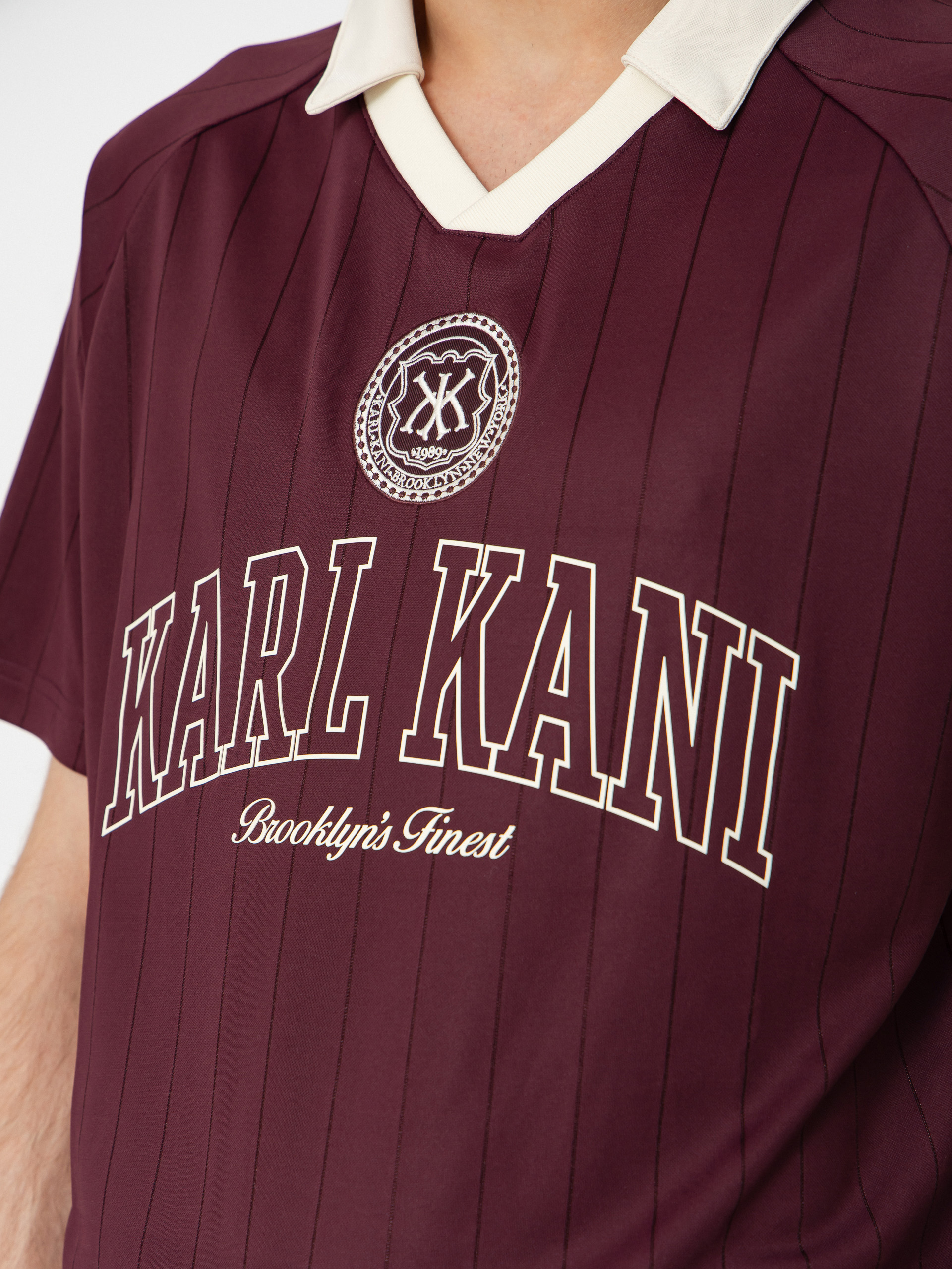Tricou Karl Kani Heritage Emblem Shadow Pinstripe Soccer (red)