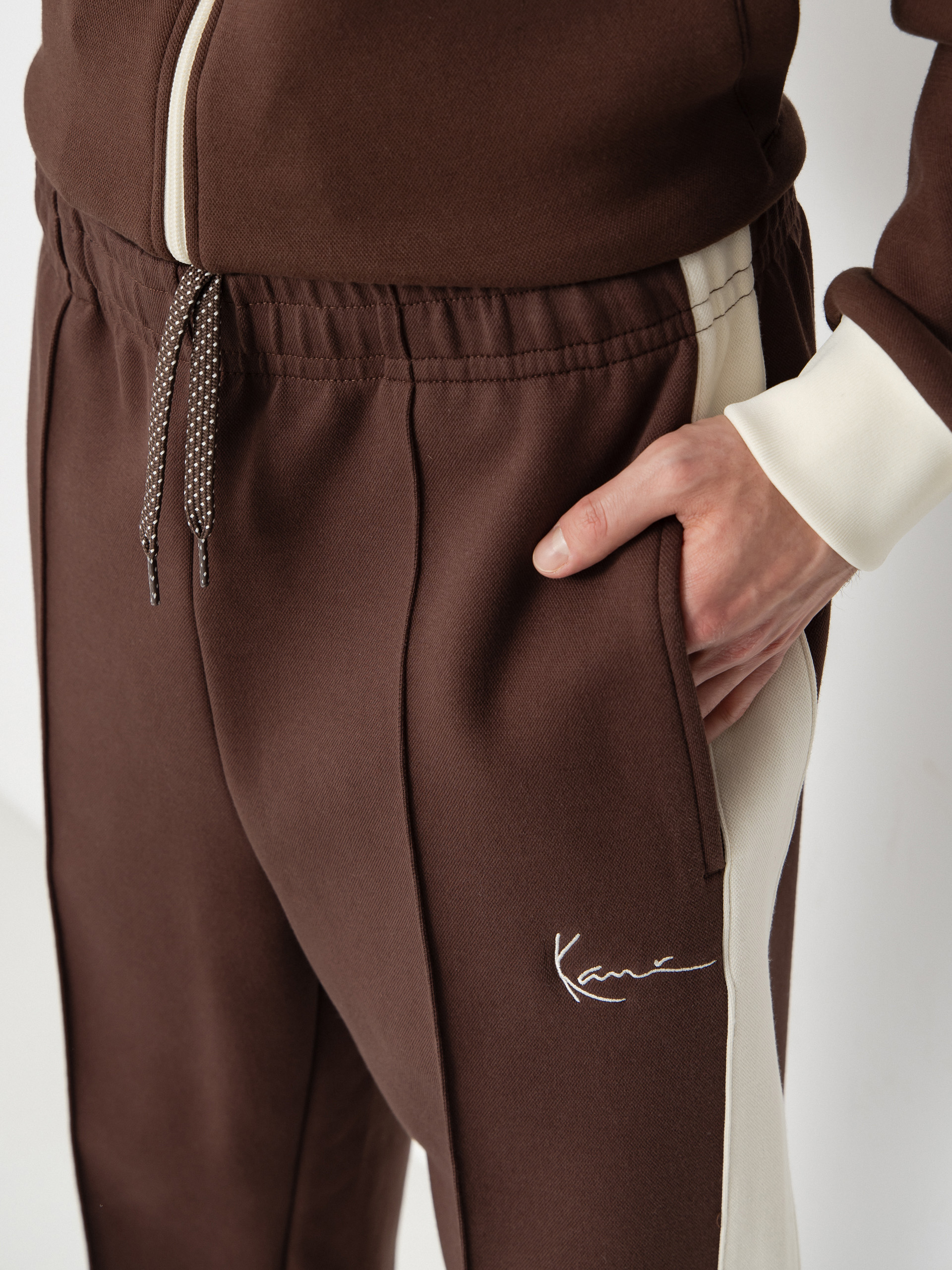 Pantaloni Karl Kani Signature Sidestripe Pique (brown)