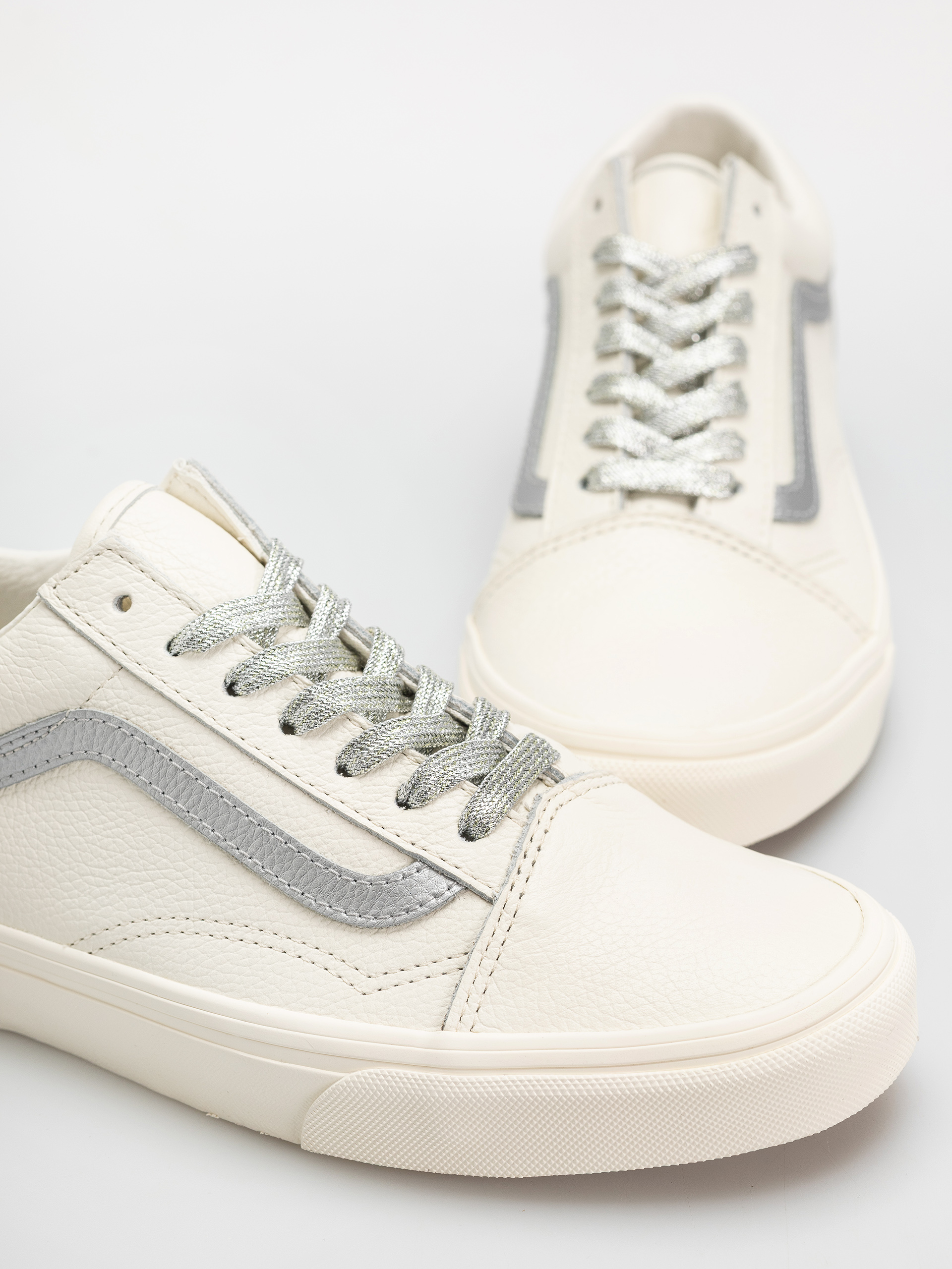 Pantofi Vans Old Skool (mtlc egret)