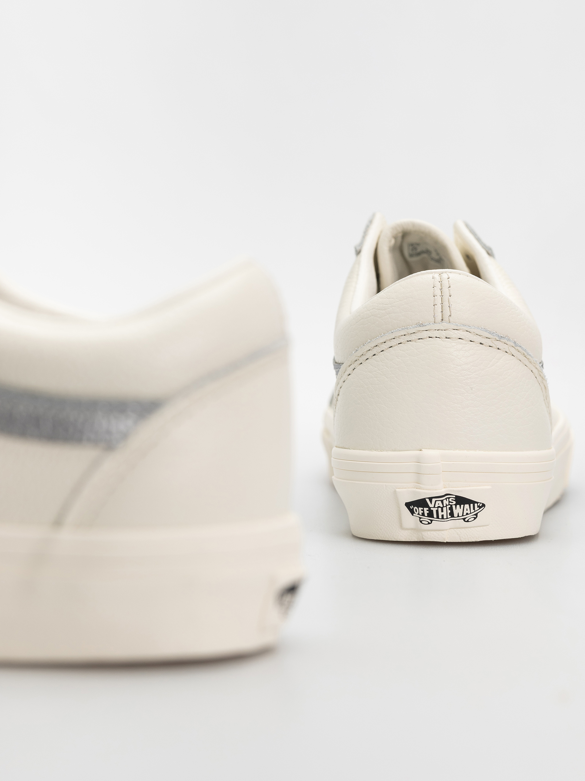 Pantofi Vans Old Skool (mtlc egret)