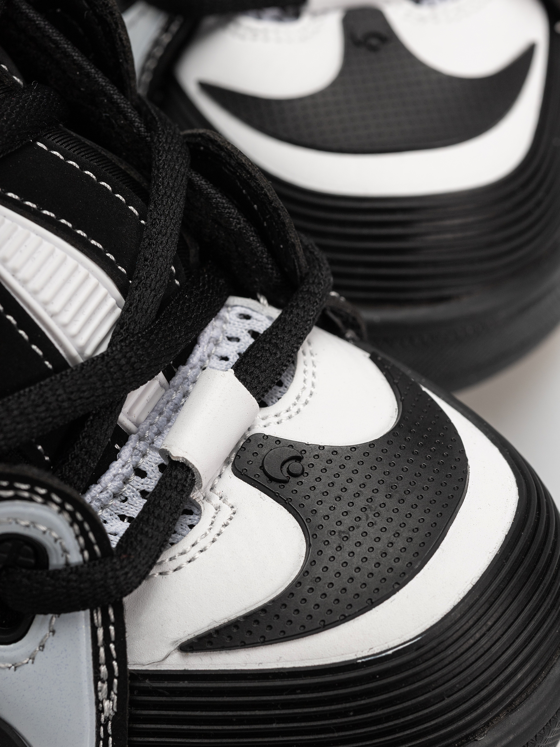 Pantofi Osiris D3 2001 (black/white/red)