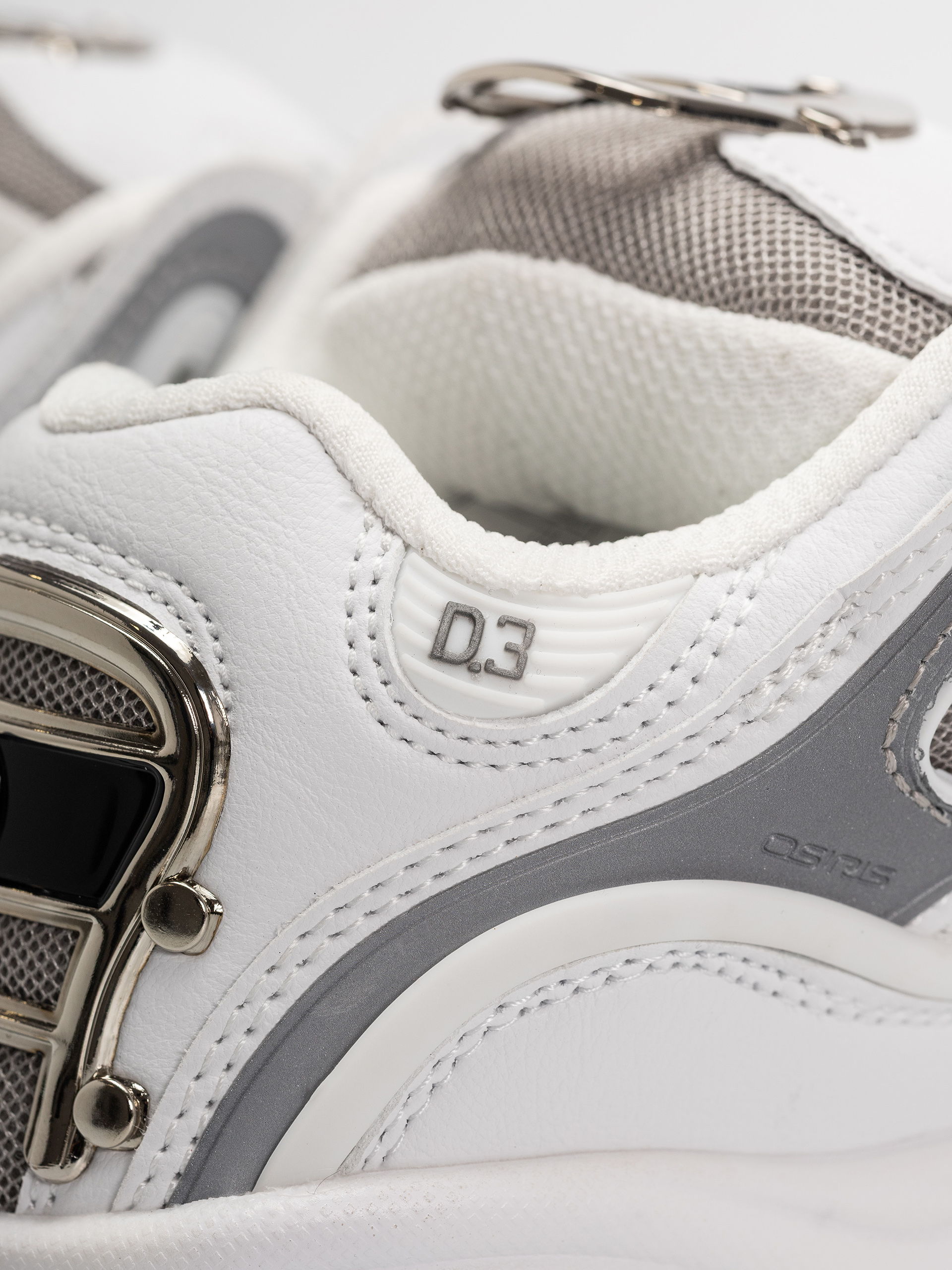 Pantofi Osiris D3 2001 (25 years/white/silver)