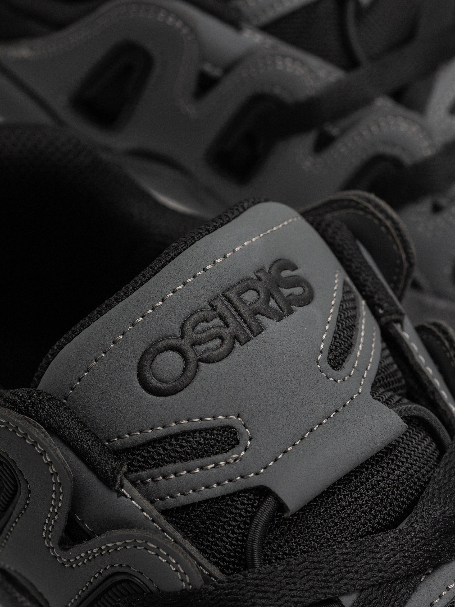 Pantofi Osiris D3 S (charcoal/charcoal/black)