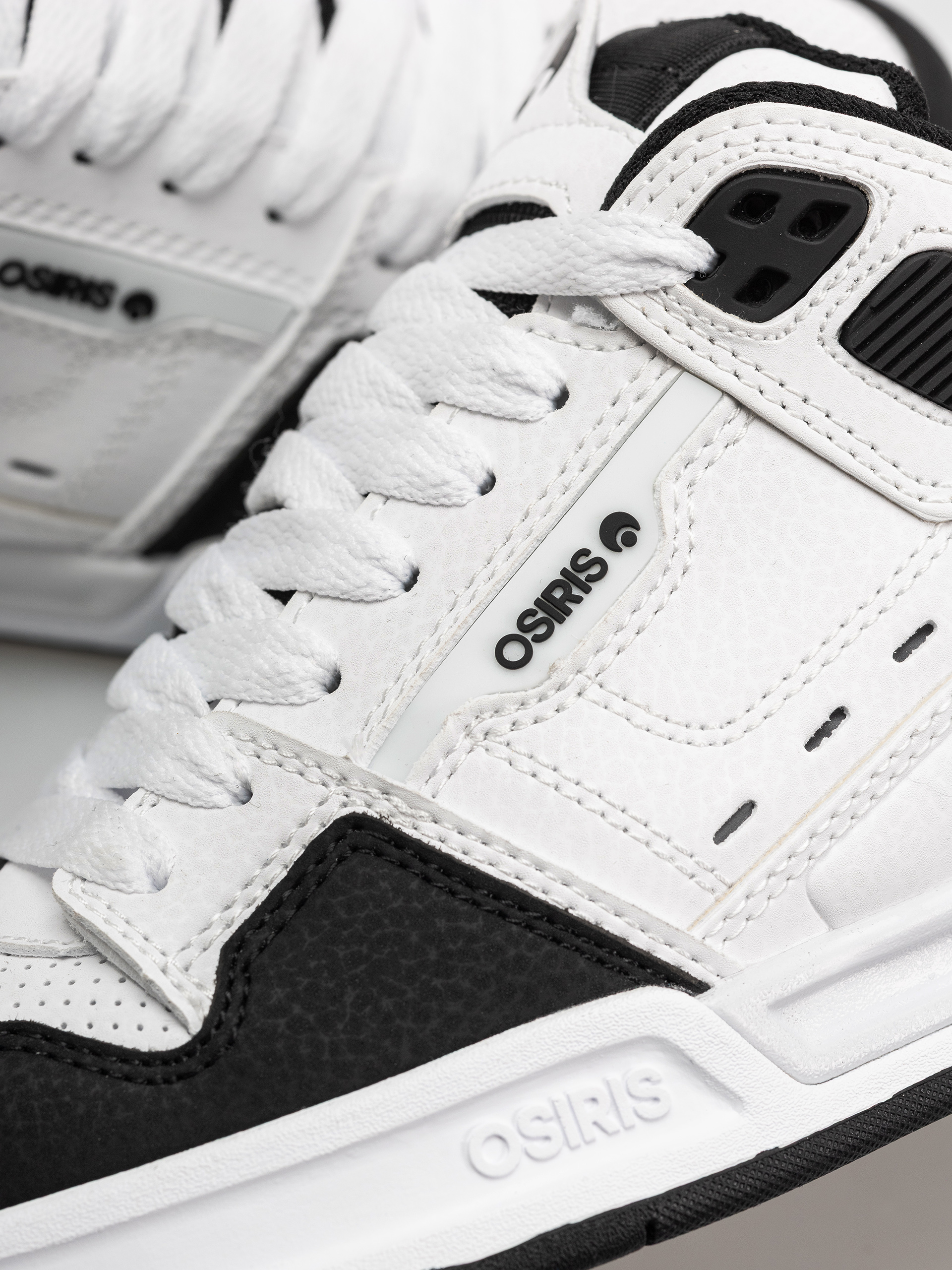 Pantofi Osiris Peril (white/black/grey)