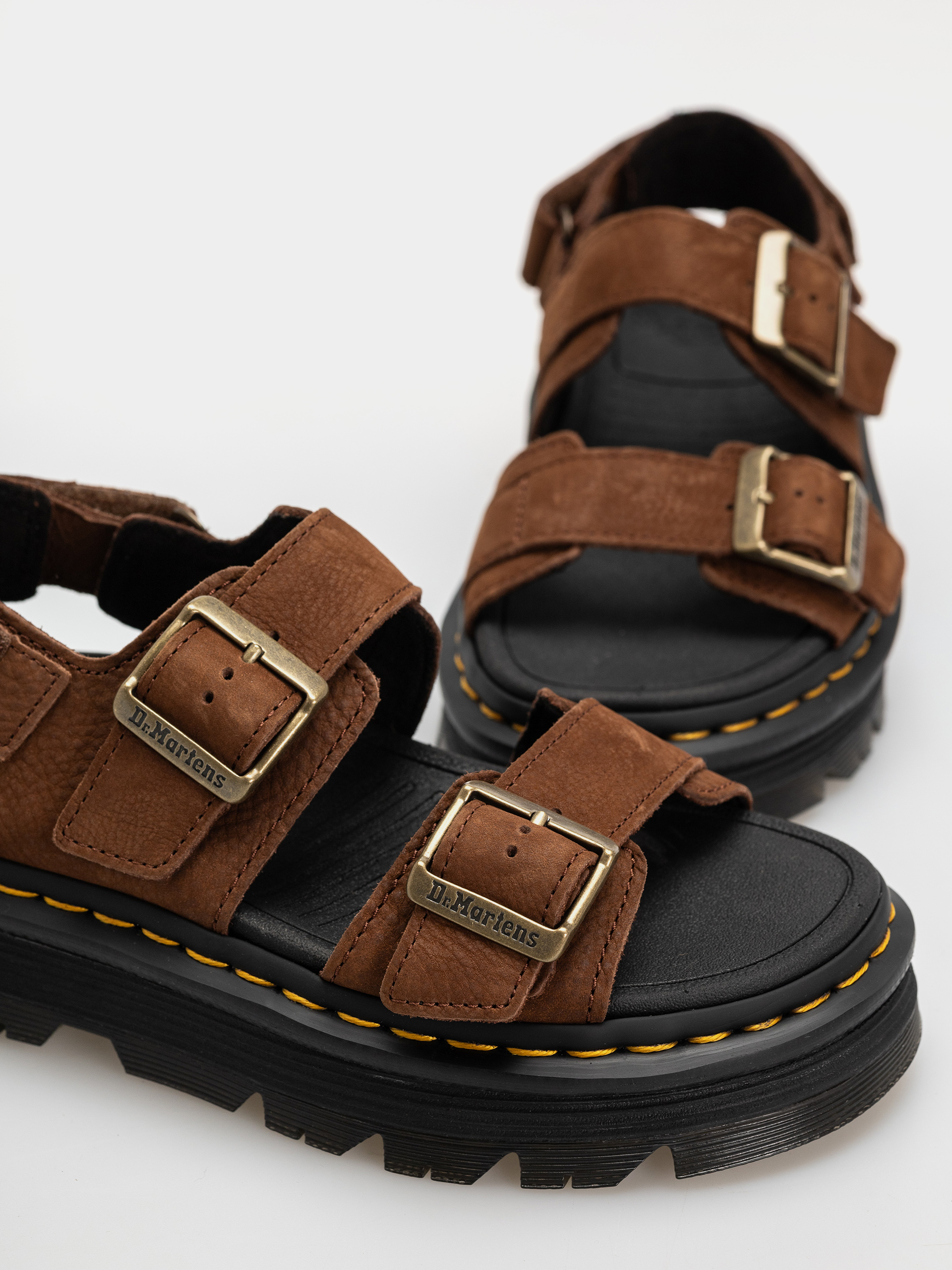Sandale Dr. Martens ZebZag Wmn (sepia brown tumbled nubuck)