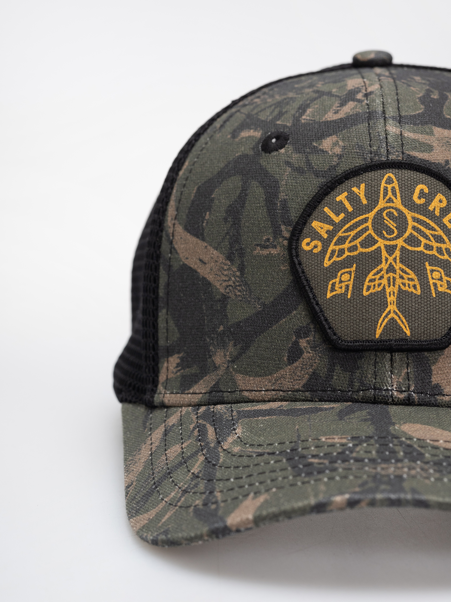 Șapcă Salty Crew Flyer Ops Trucker (camo)