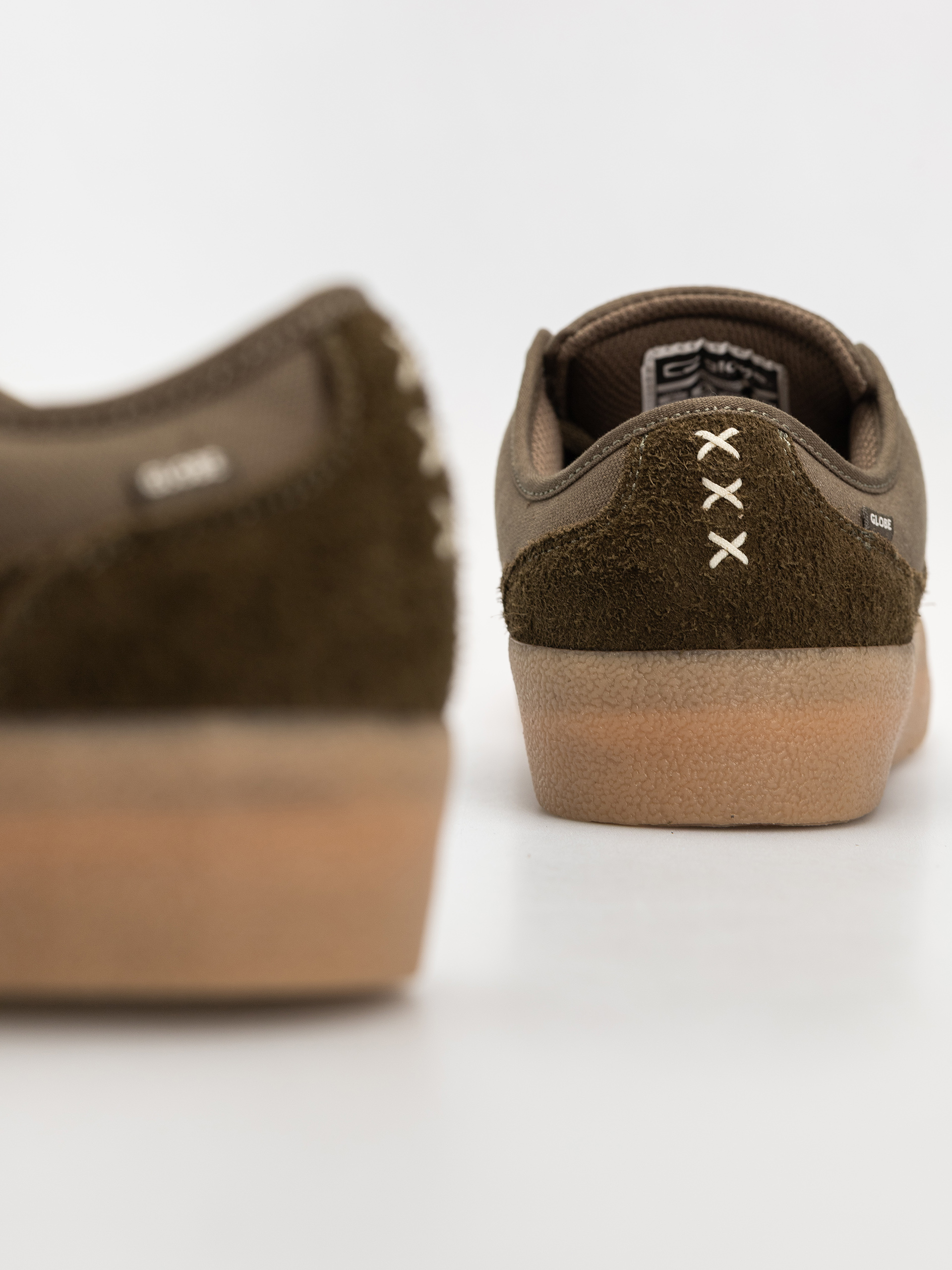 Pantofi Globe Mahalo (military olive/crepe)
