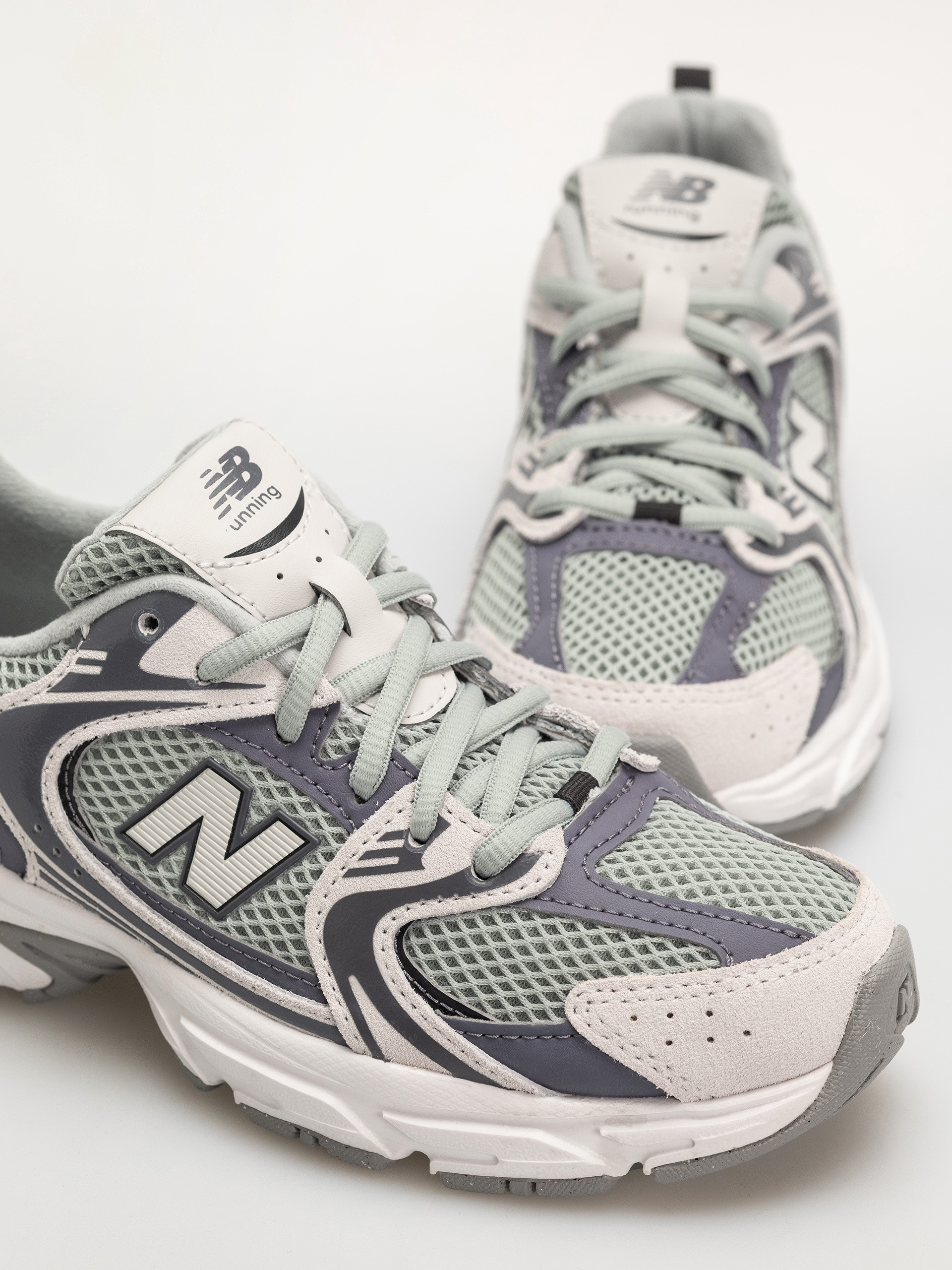 Pantofi New Balance 530 JR (neptune grey/lone star grey)