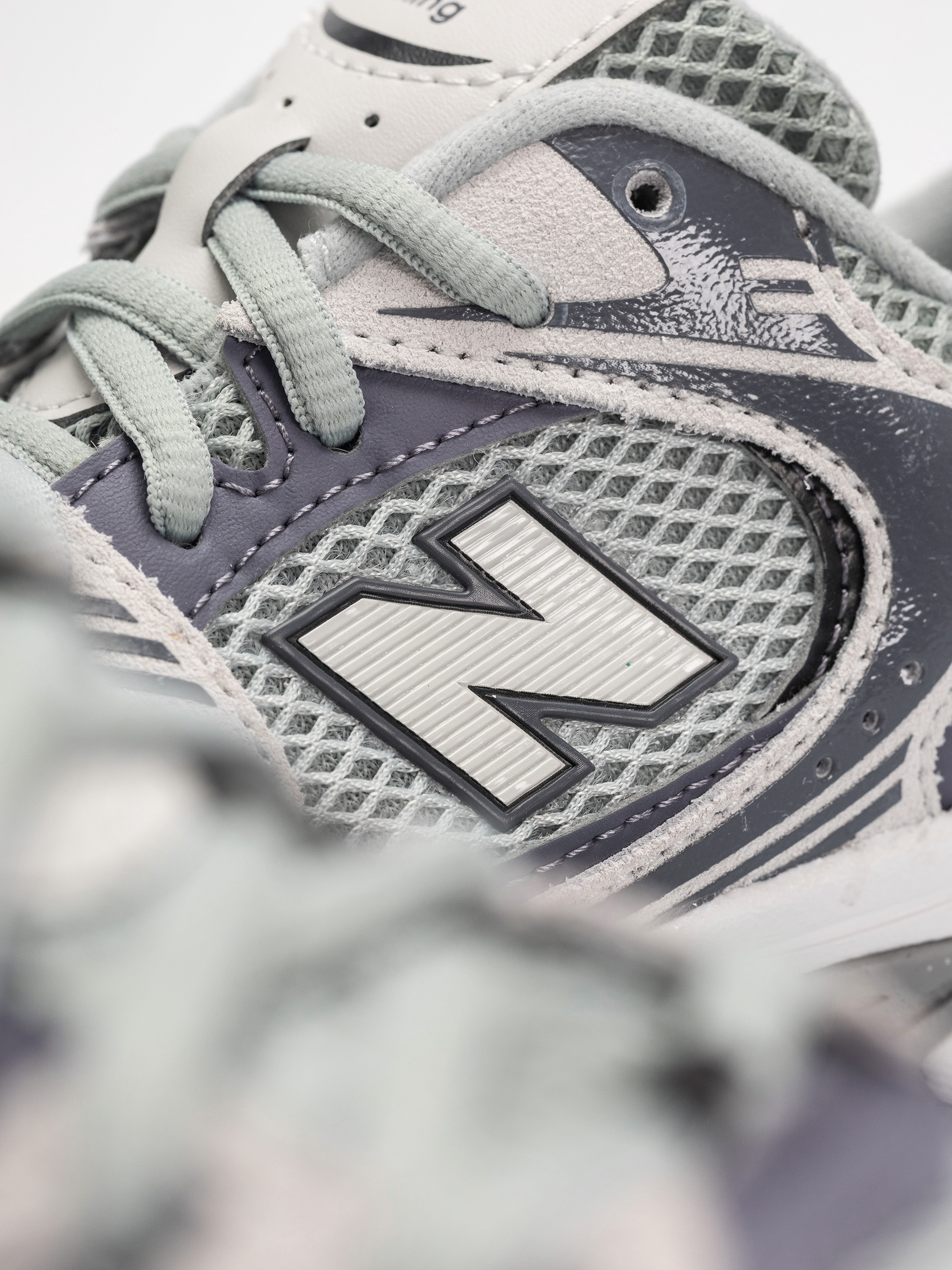 Pantofi New Balance 530 JR (neptune grey/lone star grey)