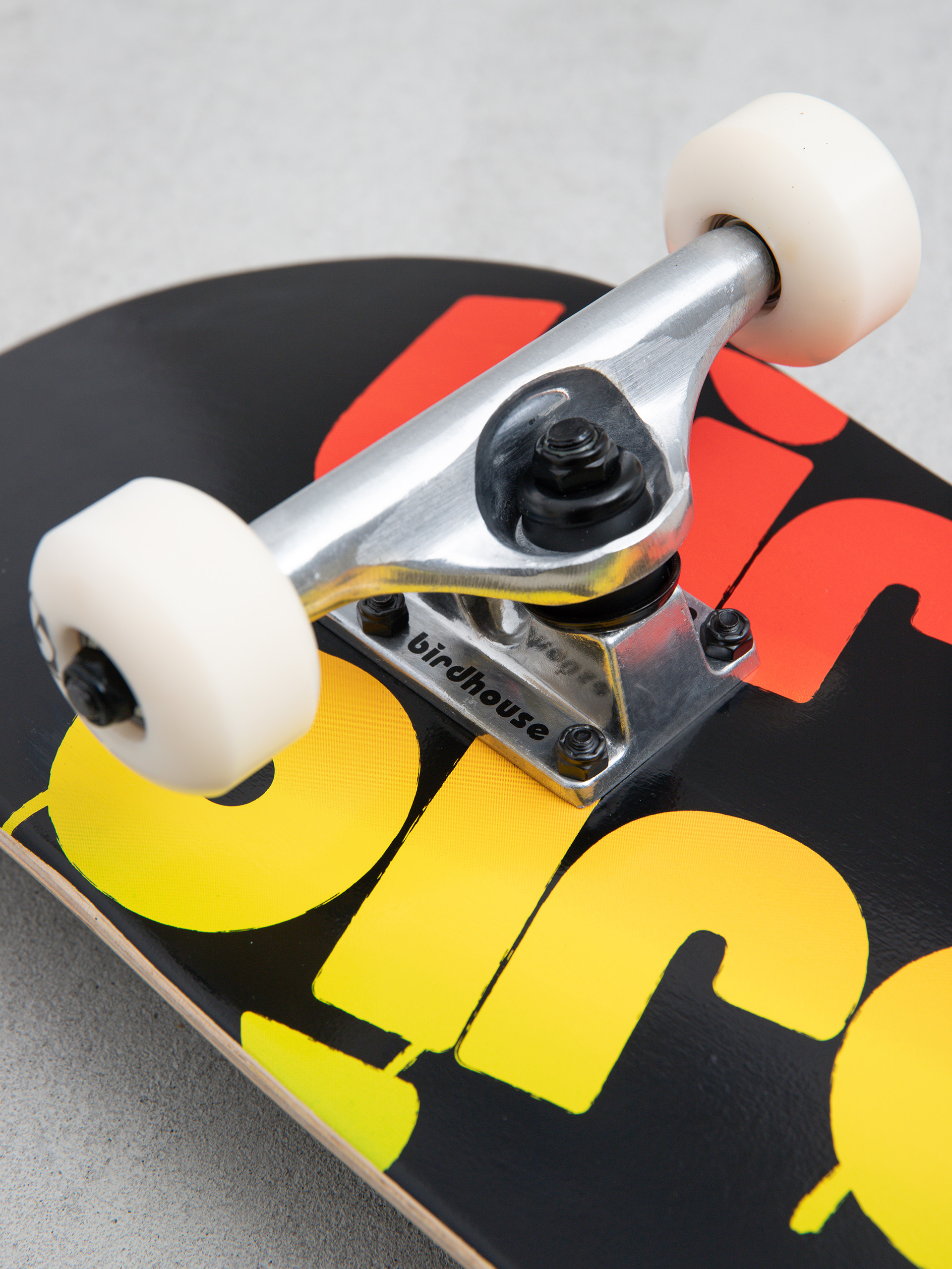 Skateboard Birdhouse Triple Stack (rasta)