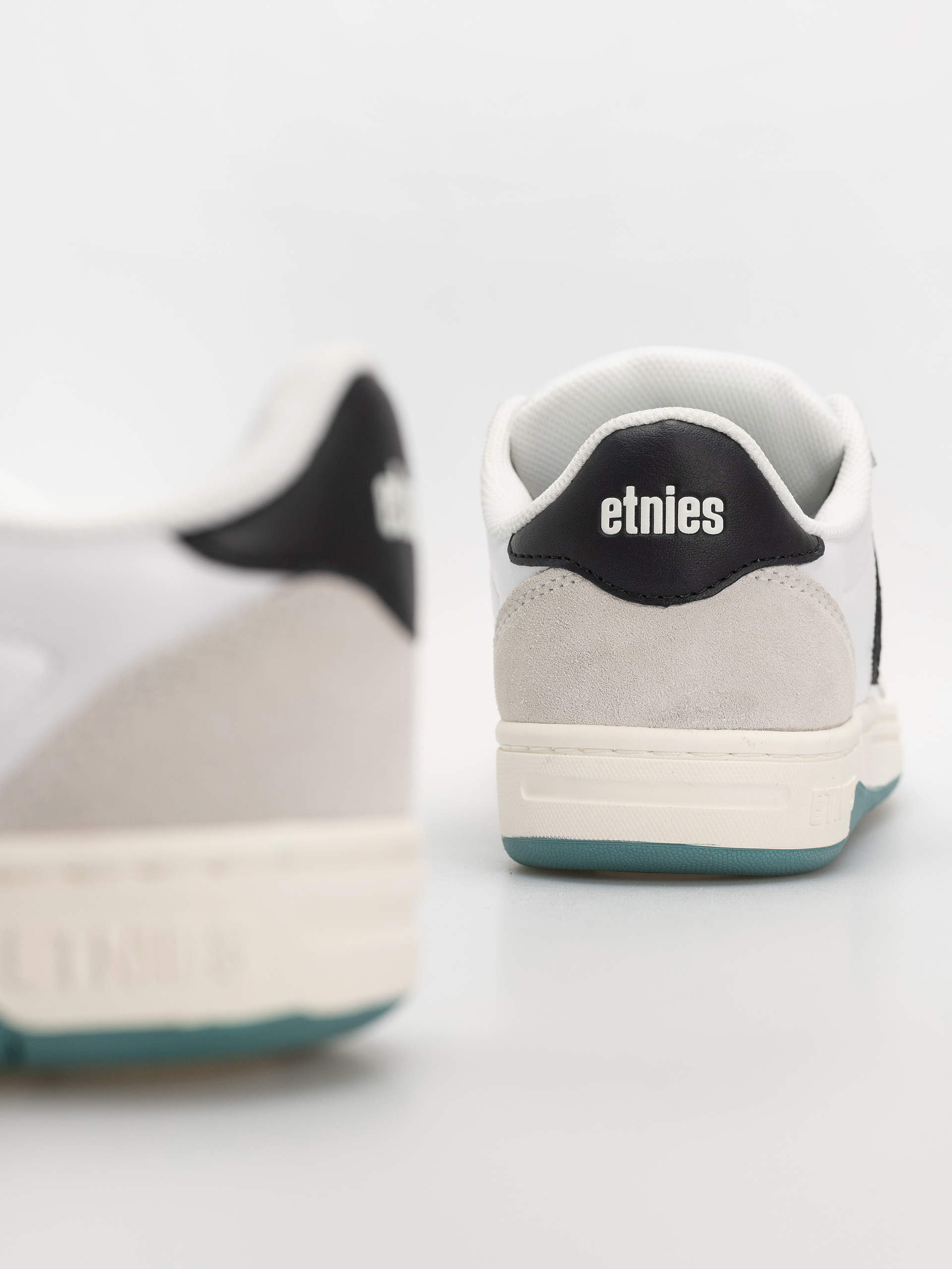 Pantofi Etnies Locut (white/black/green)