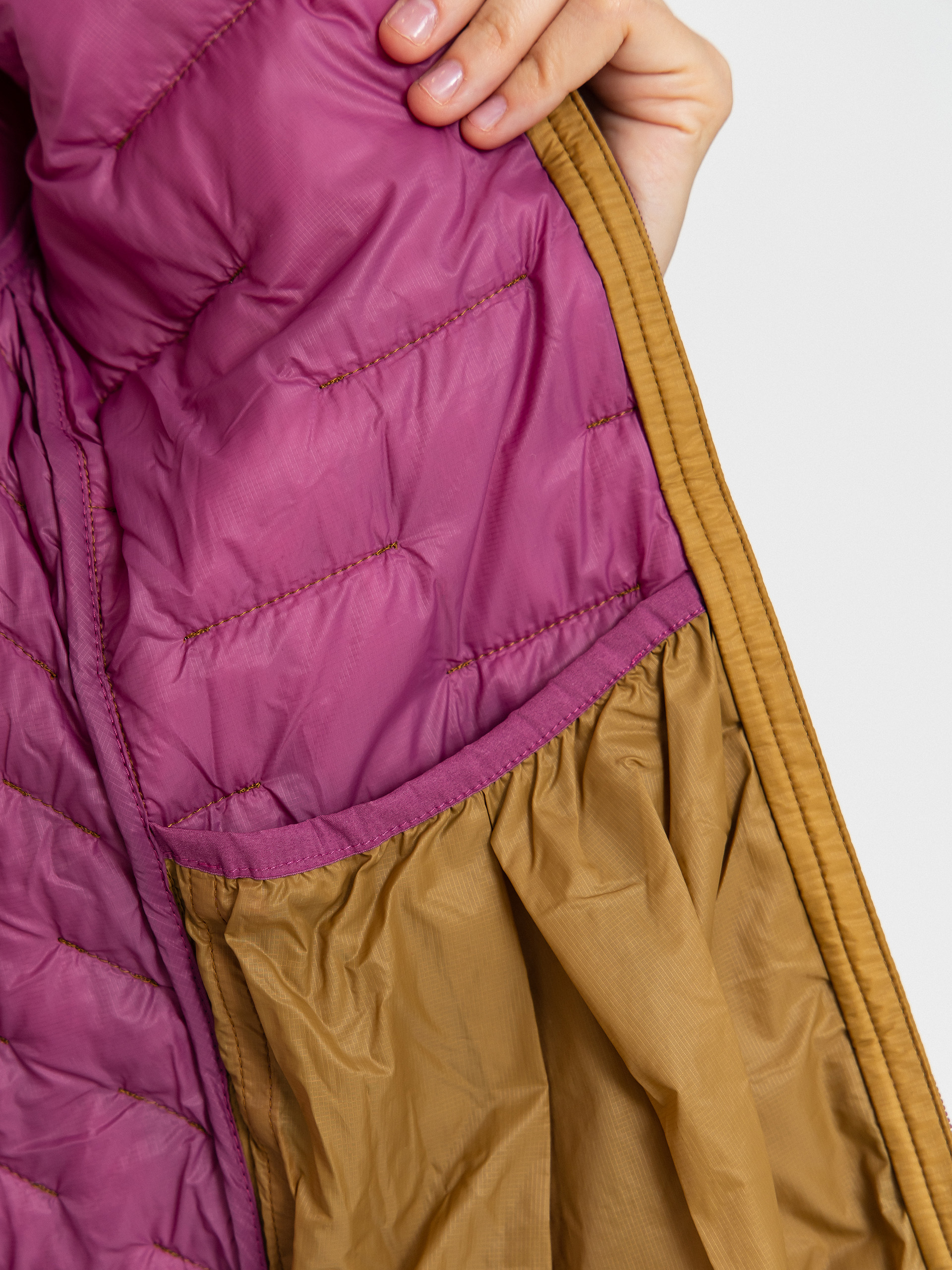 Geacă Patagonia Micro Puff Wmn (bobcat brown)