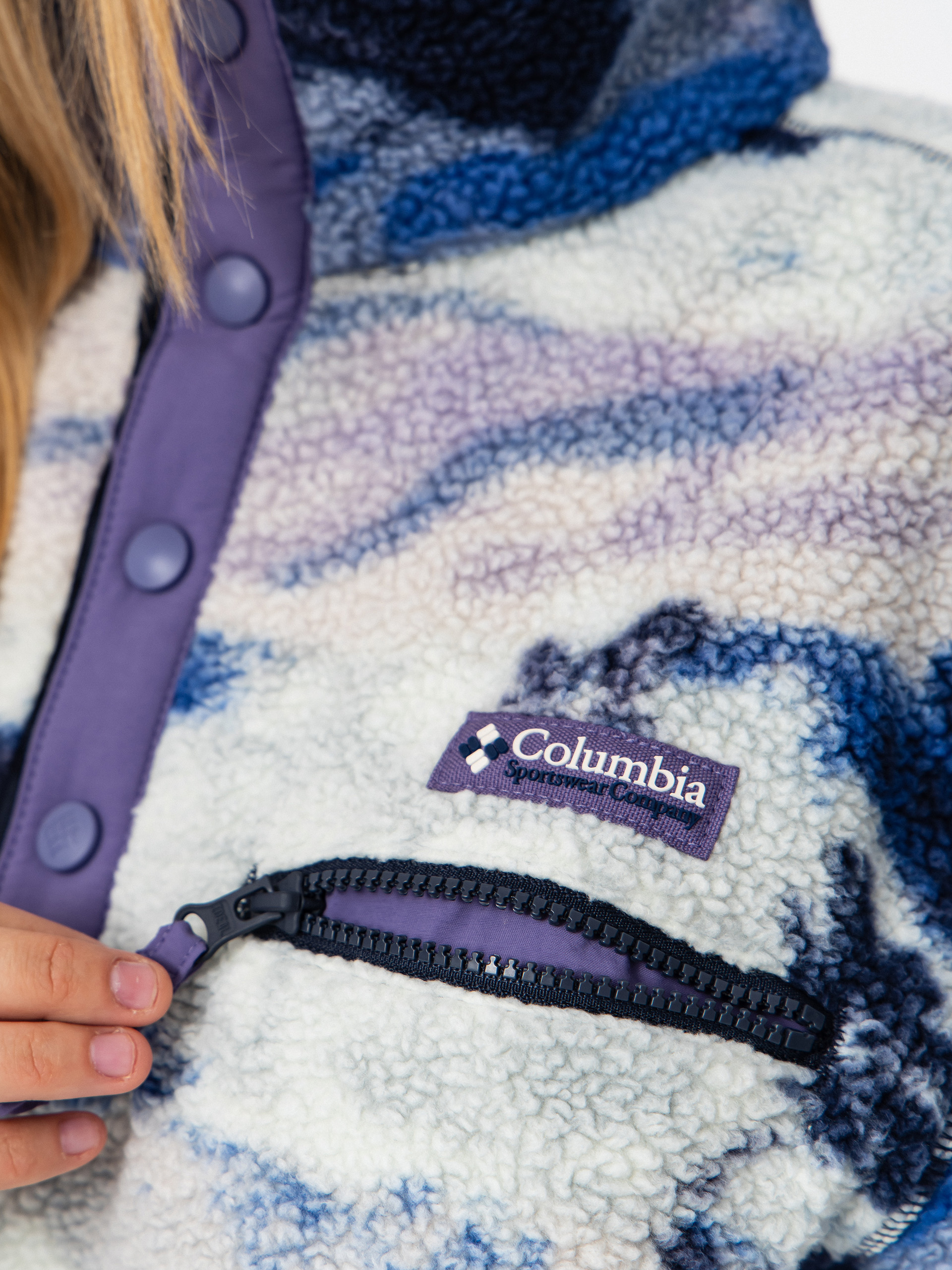 Pentru femei Hanorac din fleece Columbia Helvetia II Printed Cropped Half Snap (nocturnal/dreaming)