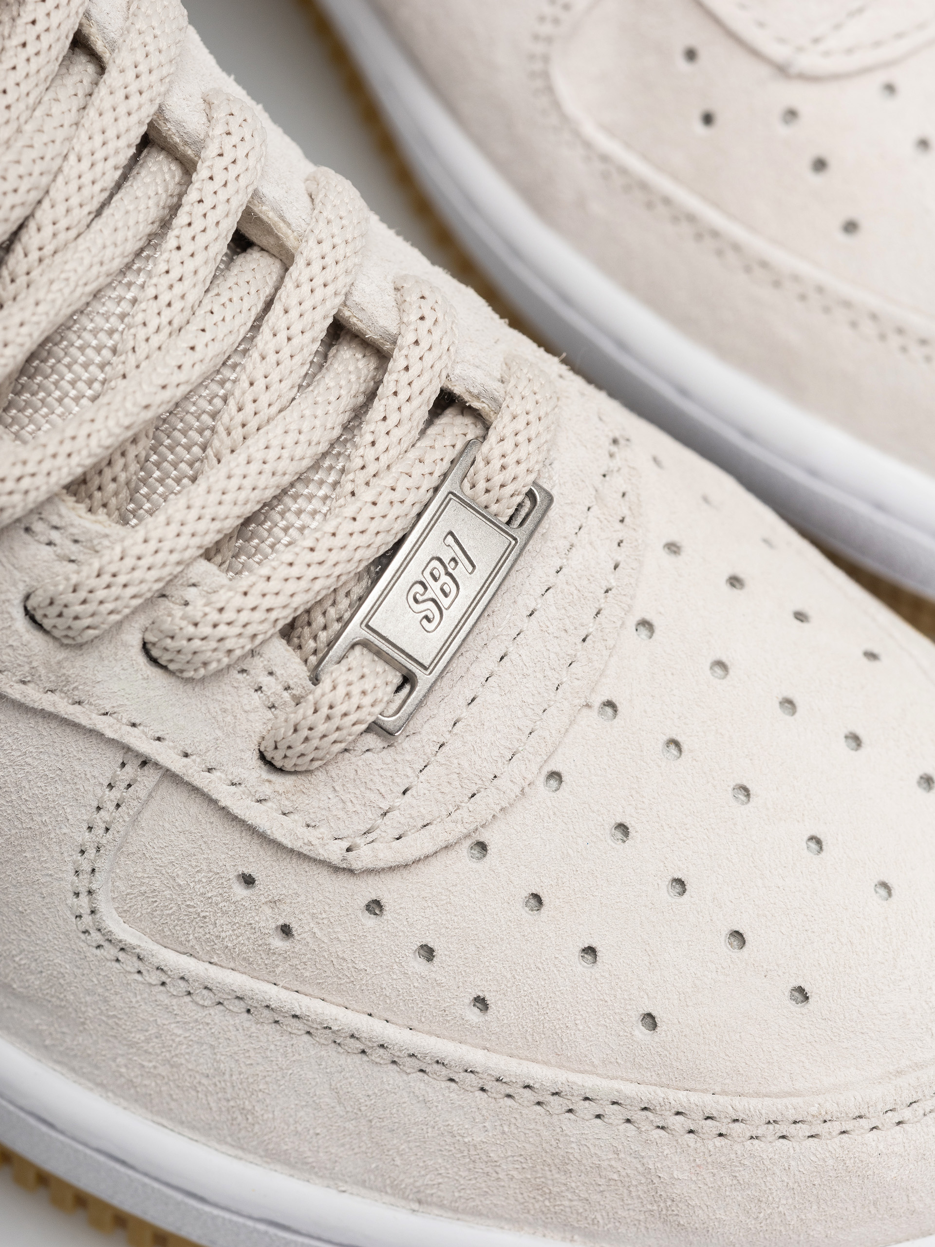 Pantofi Nike SB Air Force 1 (lt orewood brn/lt orewood brn/white)