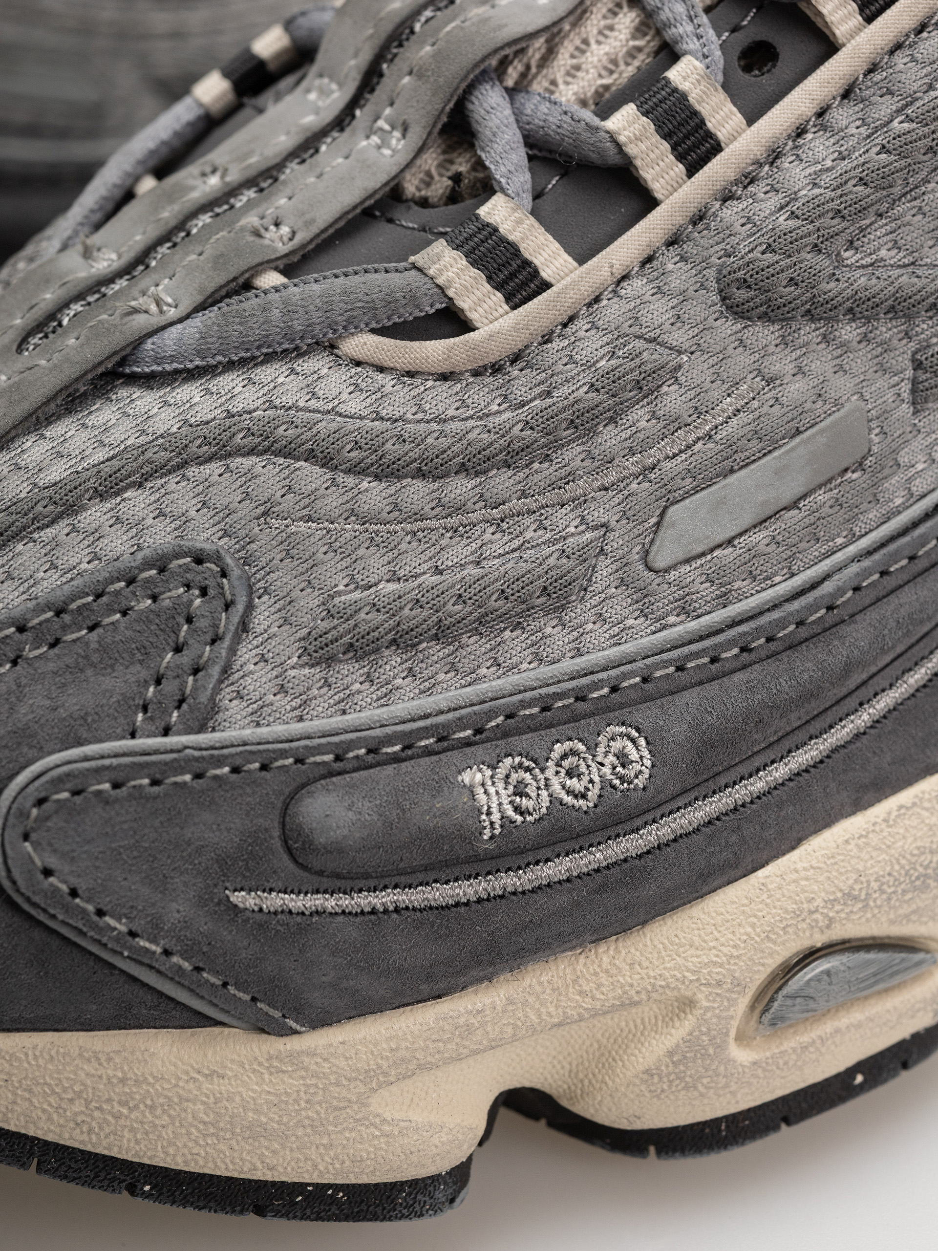 Pantofi New Balance 1000 (castlerock/slate grey)