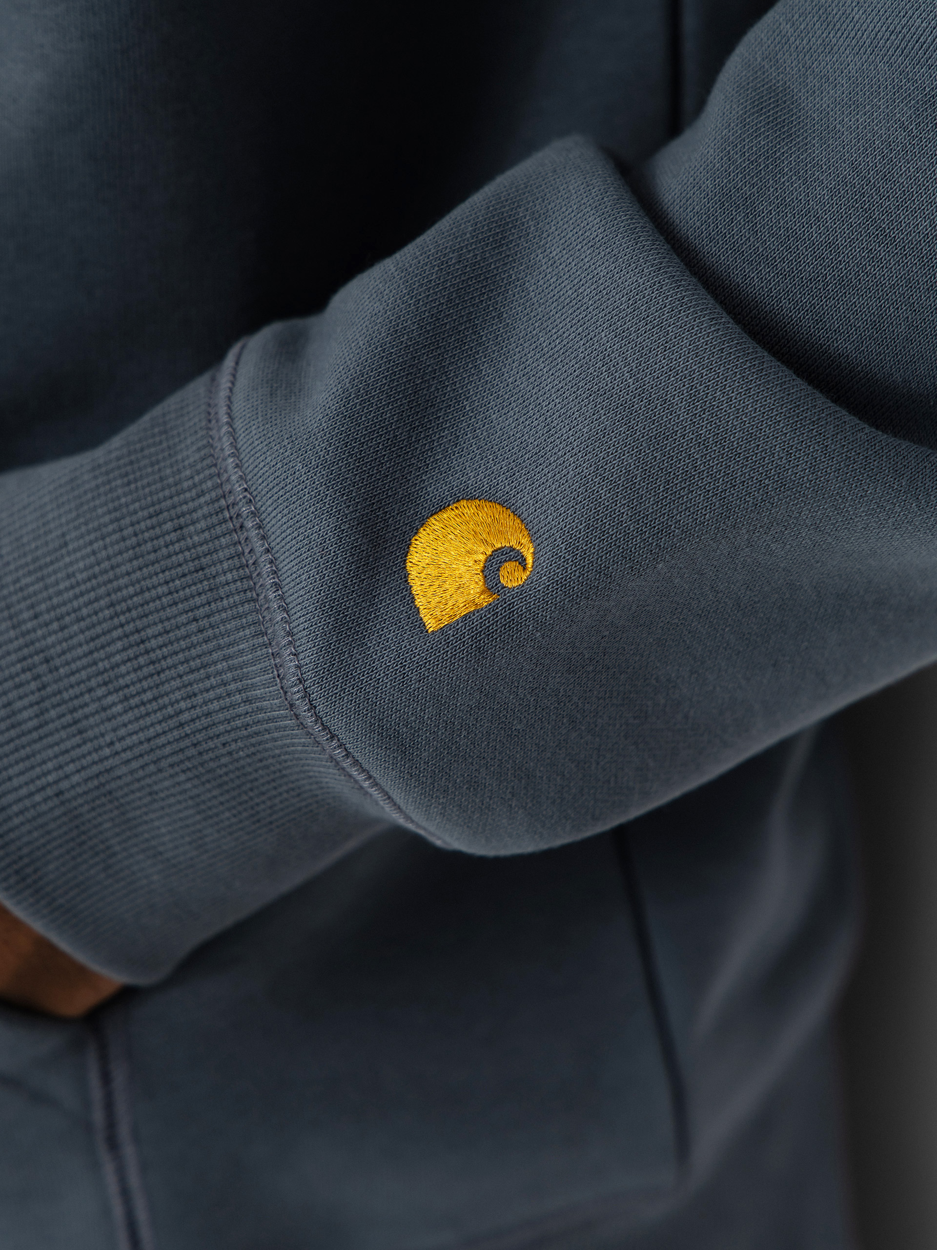 Hanorac cu glugă Carhartt WIP Chase ZHD (cozy blue/gold)