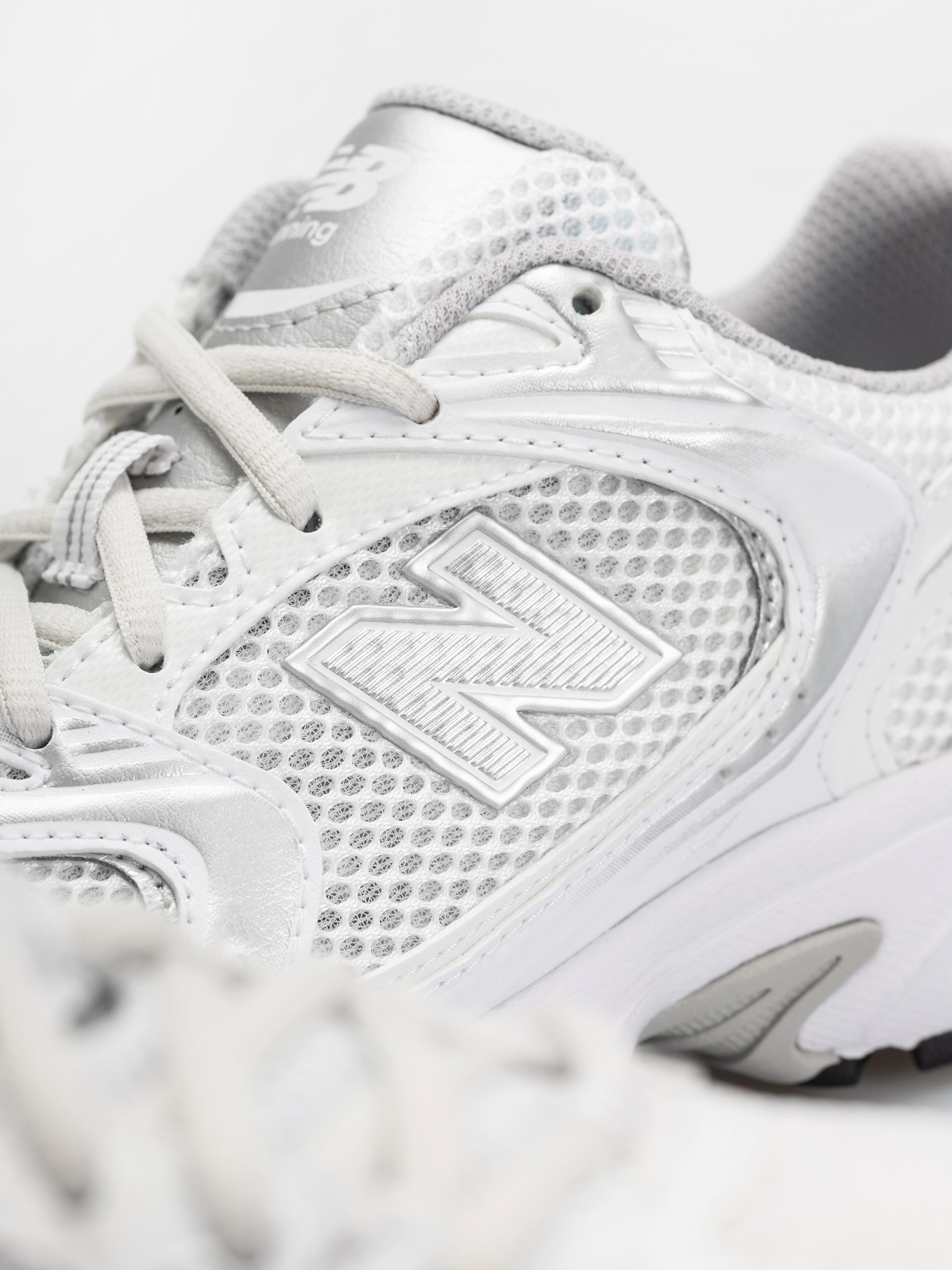 Pantofi New Balance 530 (white)