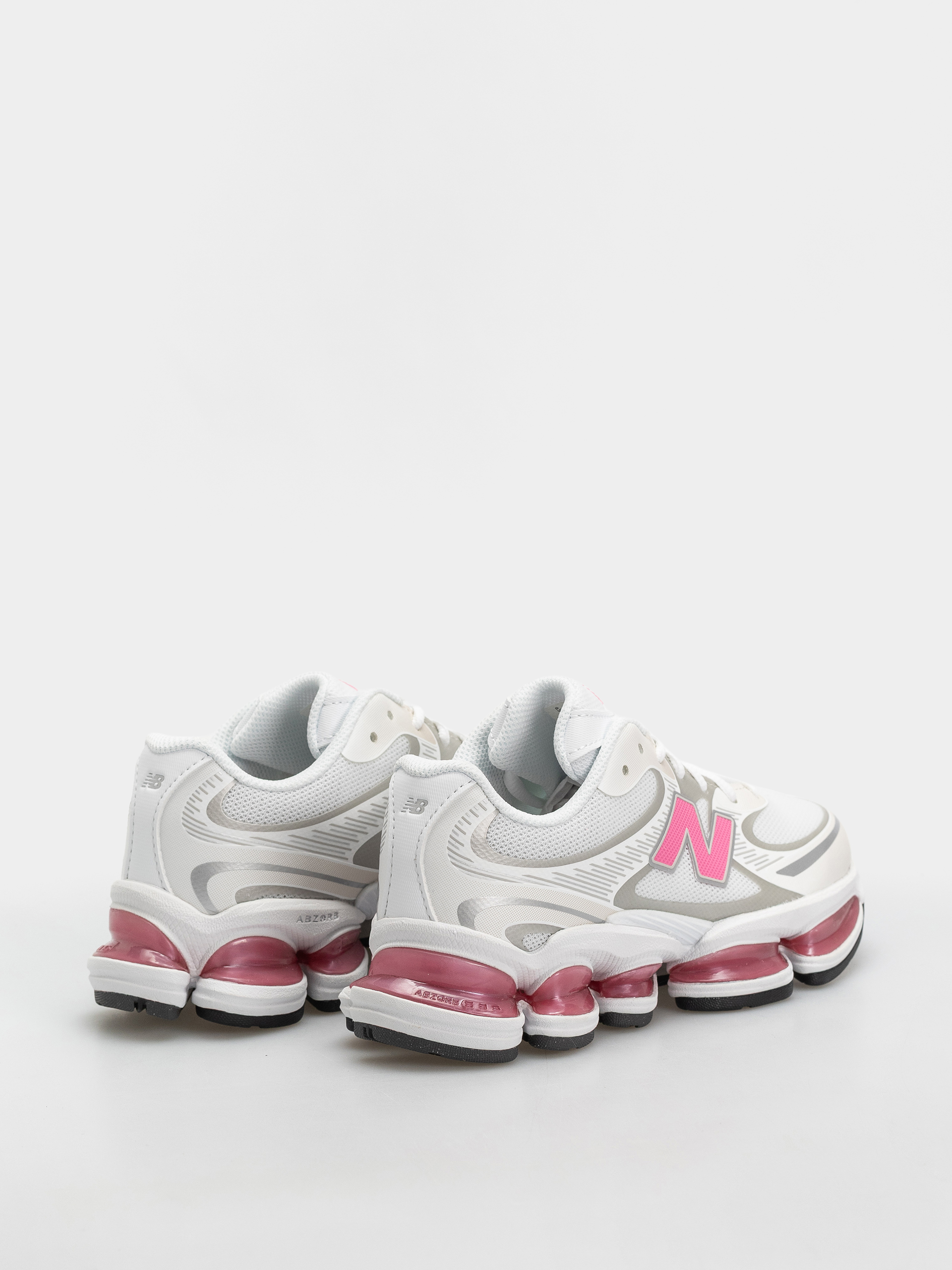 Pantofi New Balance 2000 (103 white/30% lighter pink heat)