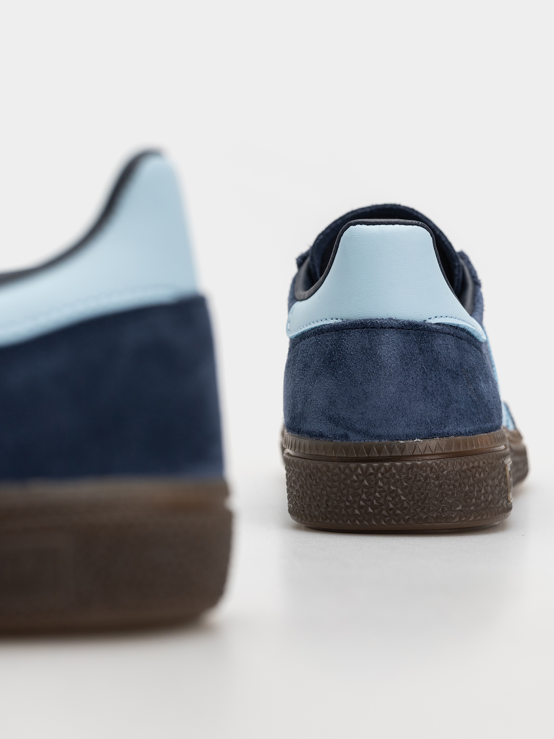 Pantofi adidas Handball Spezial (collegiate navy/clear sky/gum5)
